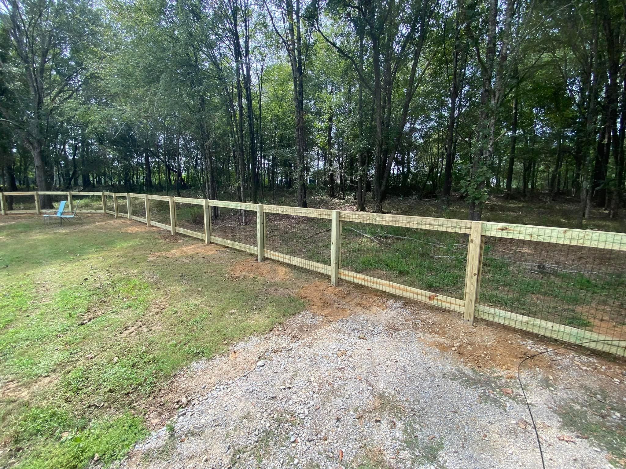  for Manning Fence, LLC in Hernando, MS