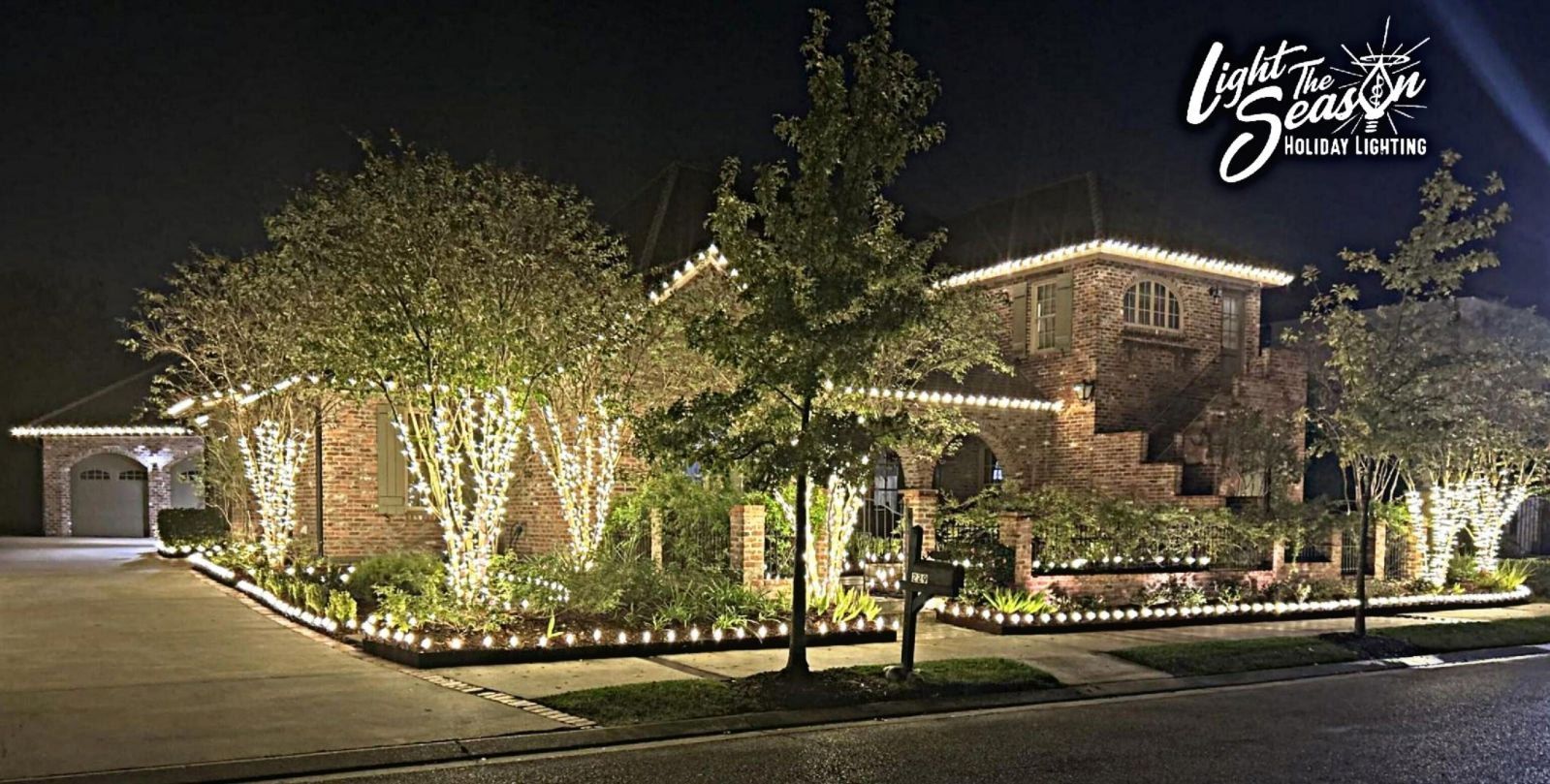 All Photos for Light the Season in Lafayette Parish,  LA