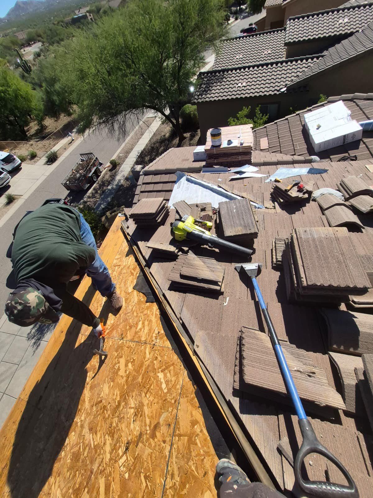  for Castro’s Custom’s Roofing LLC in Tucson, AZ