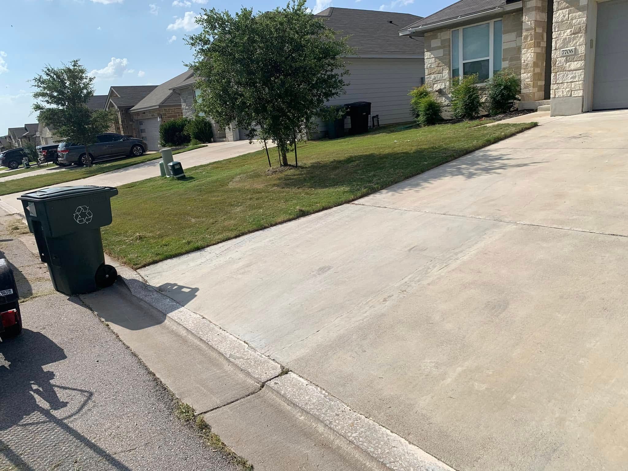  for Scalpel Lawn Service in Temple, TX