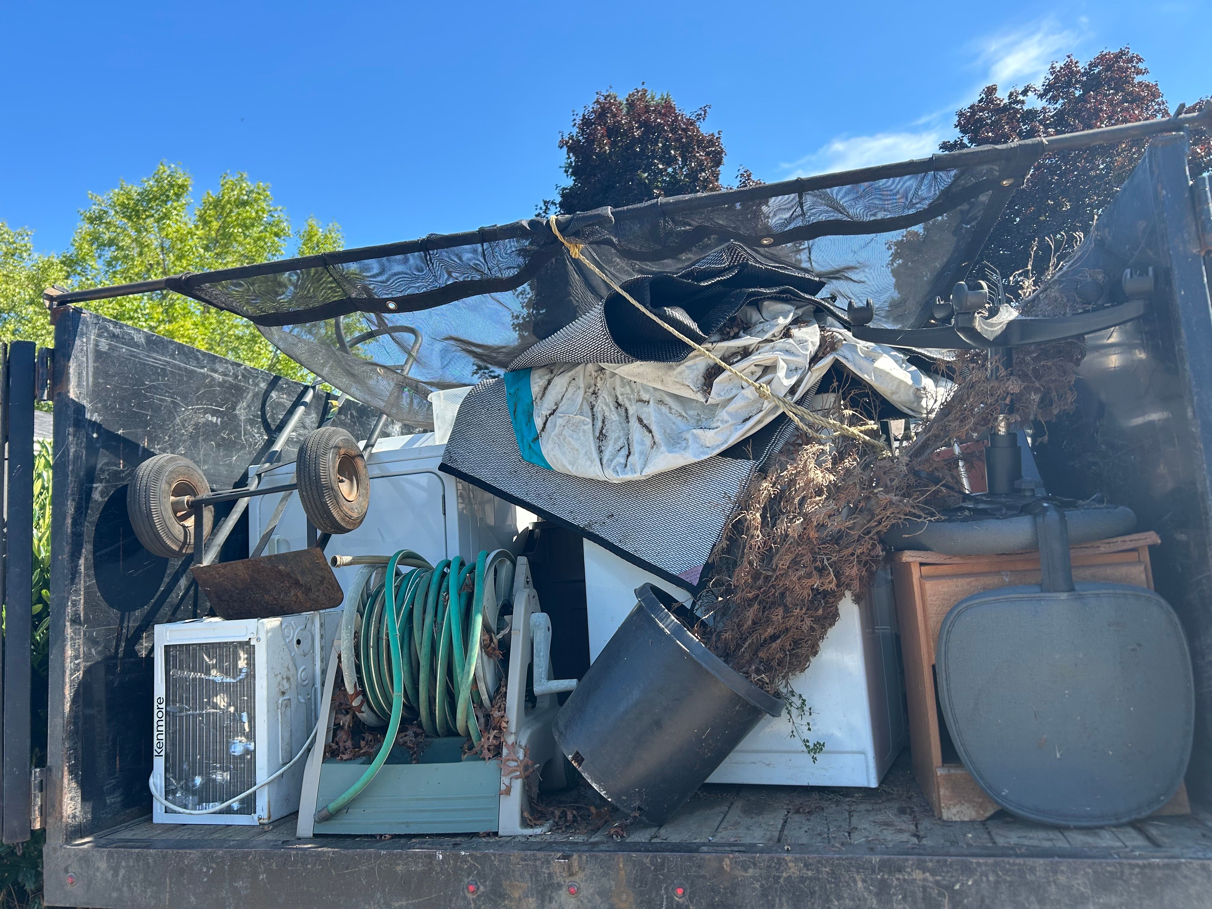  for Sol Junk Removal in Independence, OR