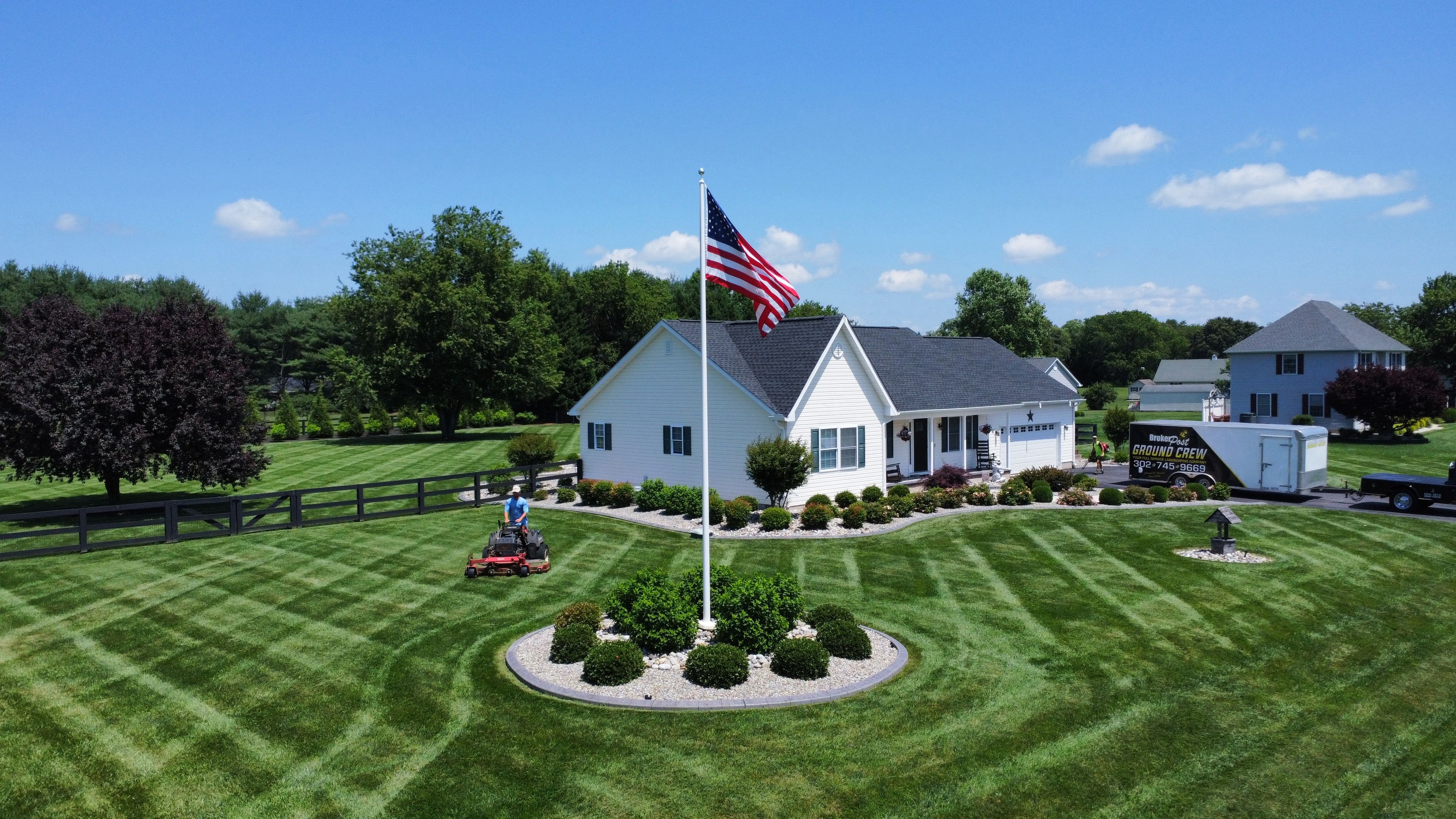Landscaping for Broker Post Ground Crew in Sussex County, DE