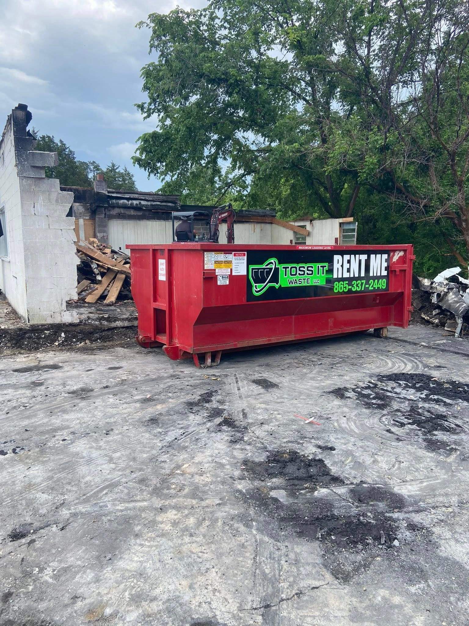  for Toss It Waste LLC in Harriman, TN