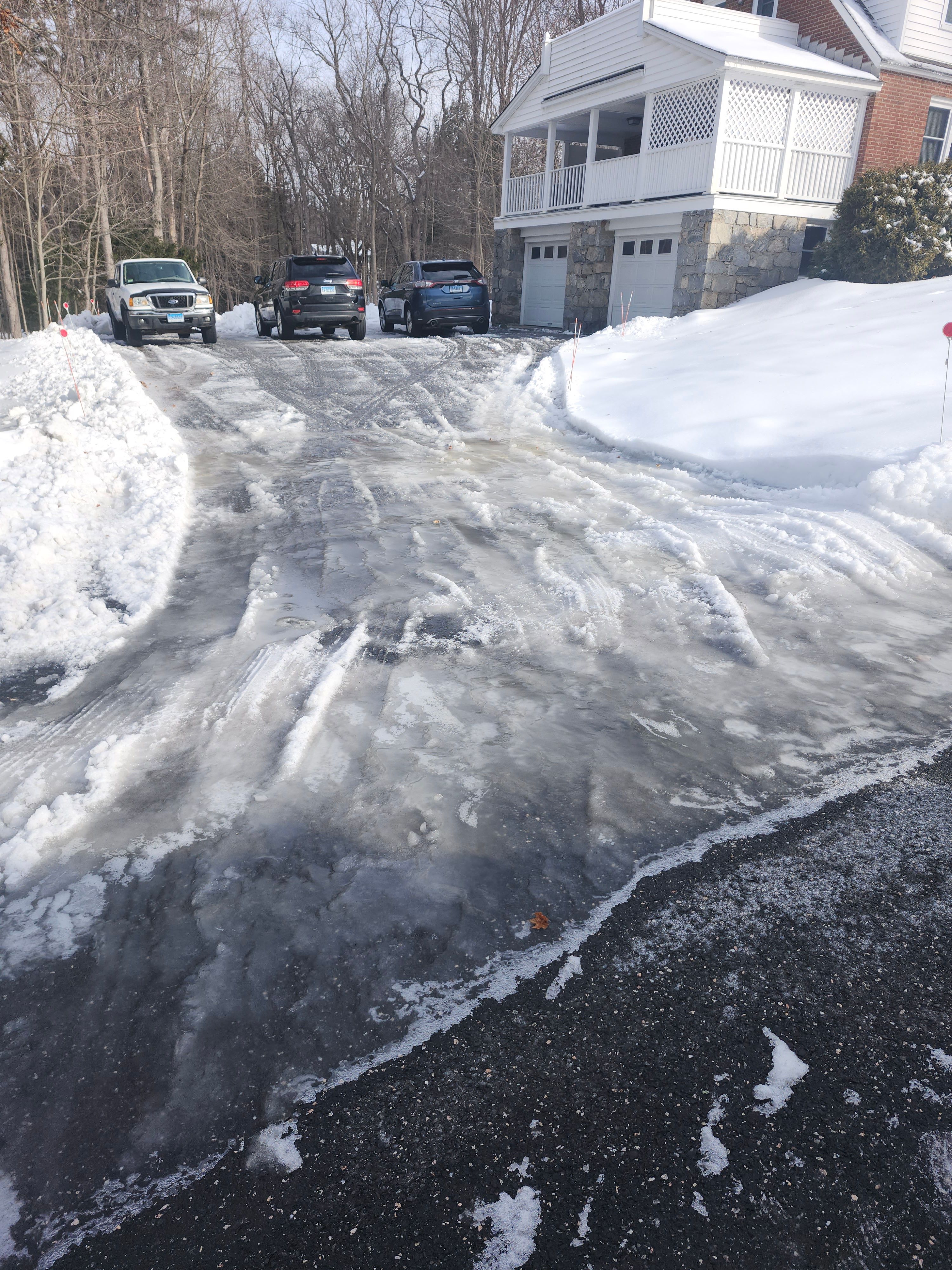 Snow Removal & Sand/Salt Application  for Landscape Innovations LLC in Torrington, CT