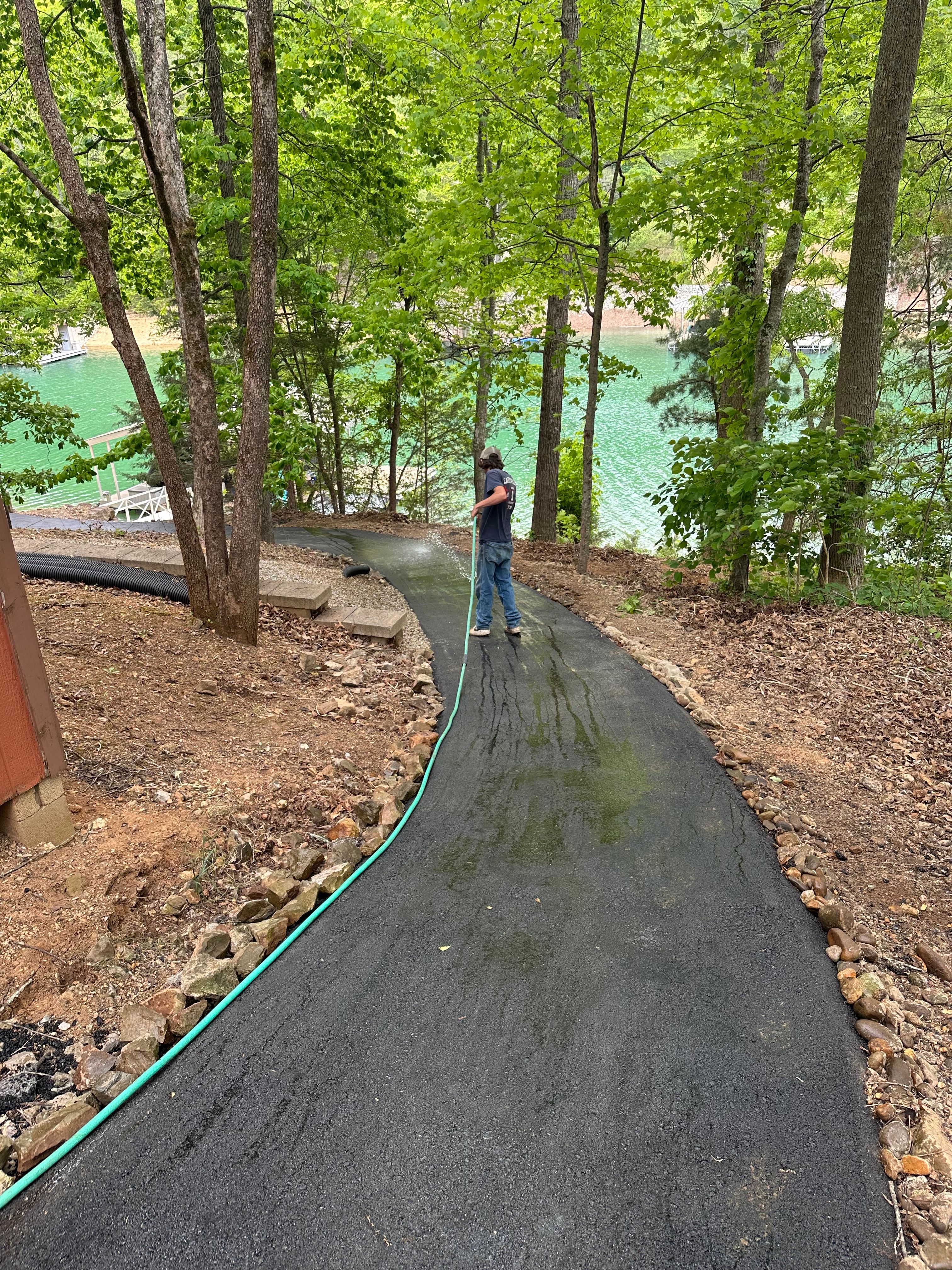  for Metzler Paving and Sealcoating LLC in Jacksboro, TN