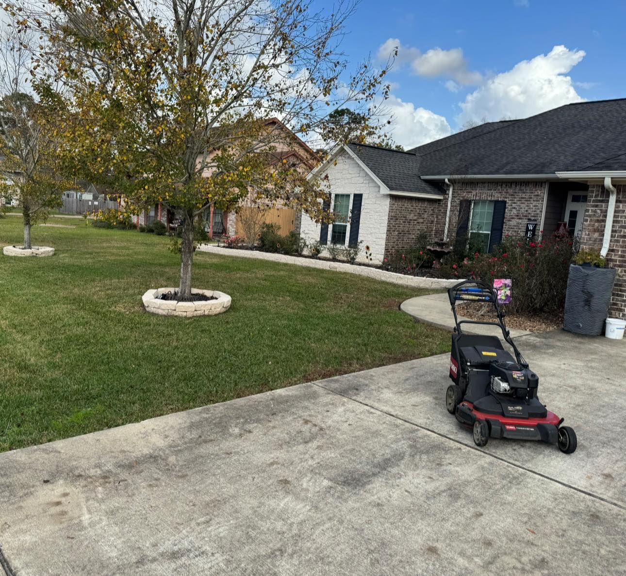  for Casey's Lawn Service in Houston, TX