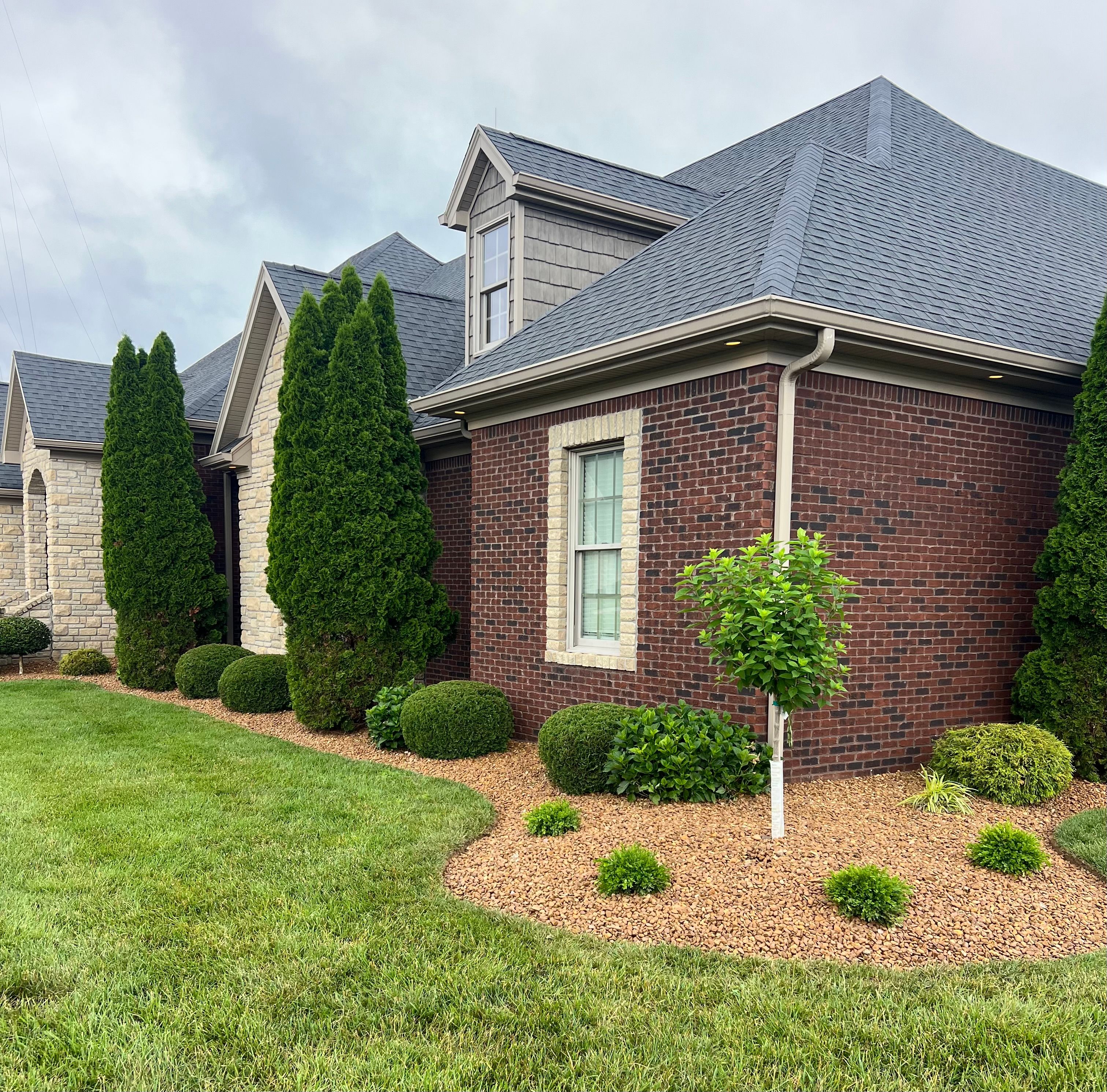  for Full Service Landscaping in Louisville, KY