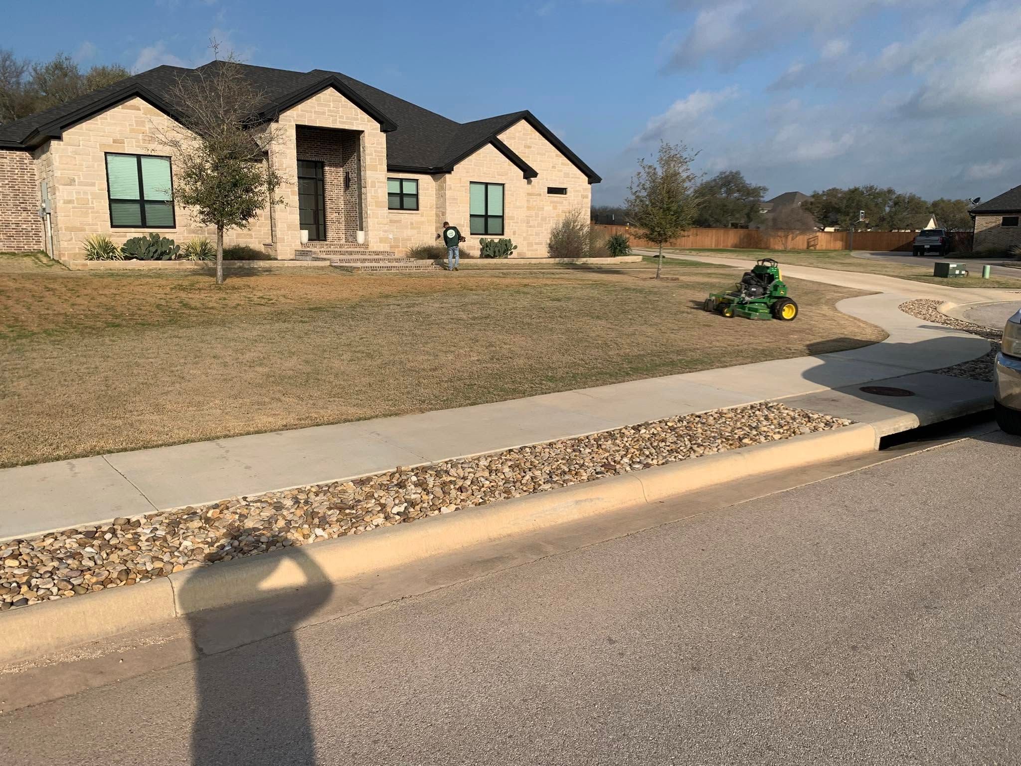  for Scalpel Lawn Service in Temple, TX
