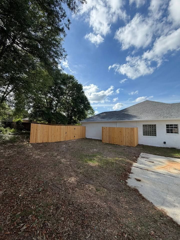  for Forrest Fencing in Pensacola, FL