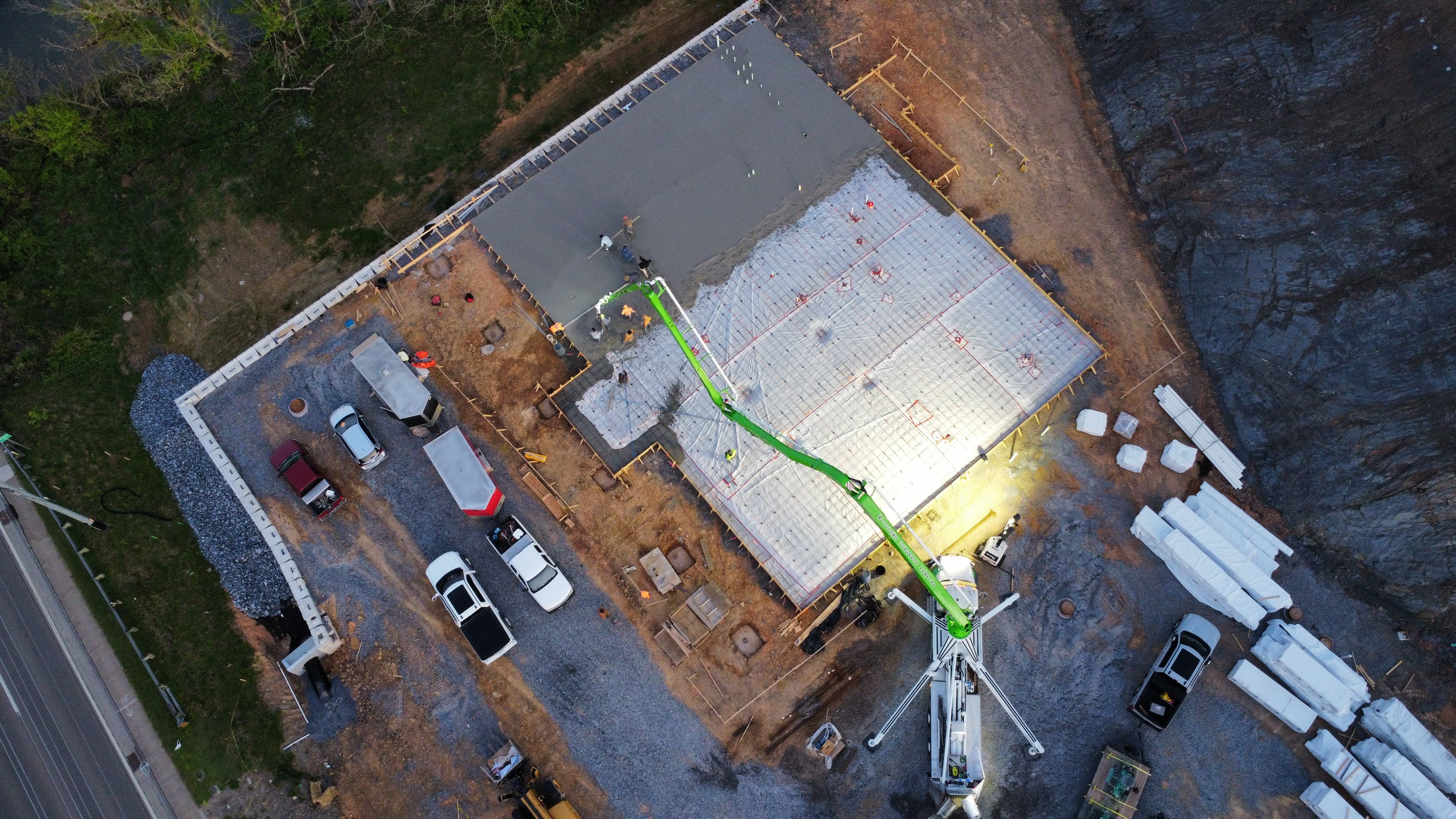  for HR Concrete Solutions LLC in Gatlinburg, TN