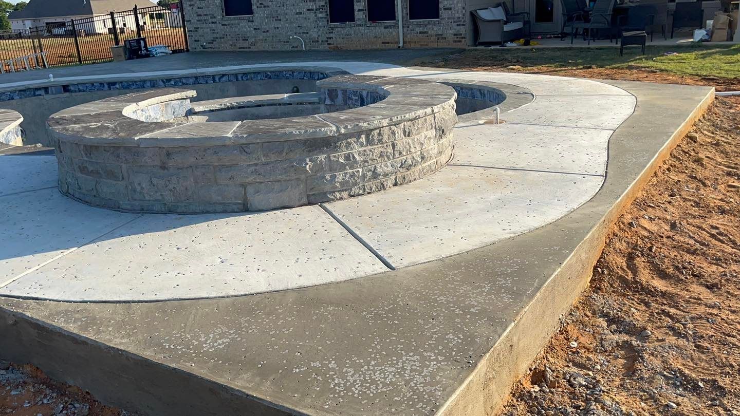 Concrete for Guzman's and Sons Concrete LLC in Cleburne, TX
