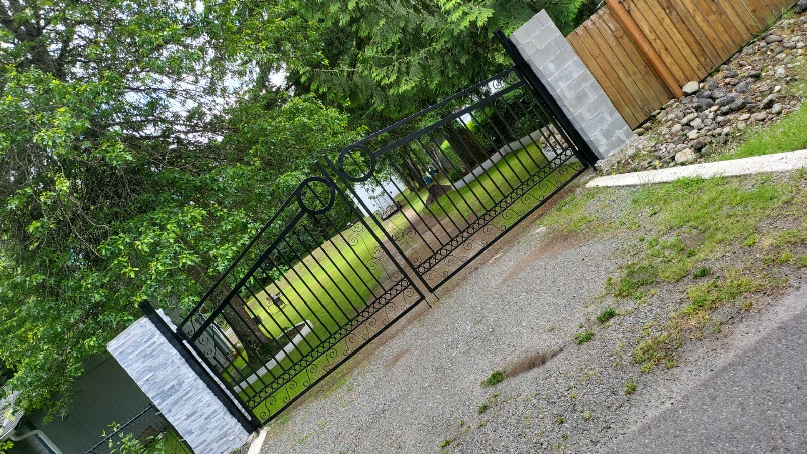  for Custom Gates Welding, LLC. in Auburn, WA