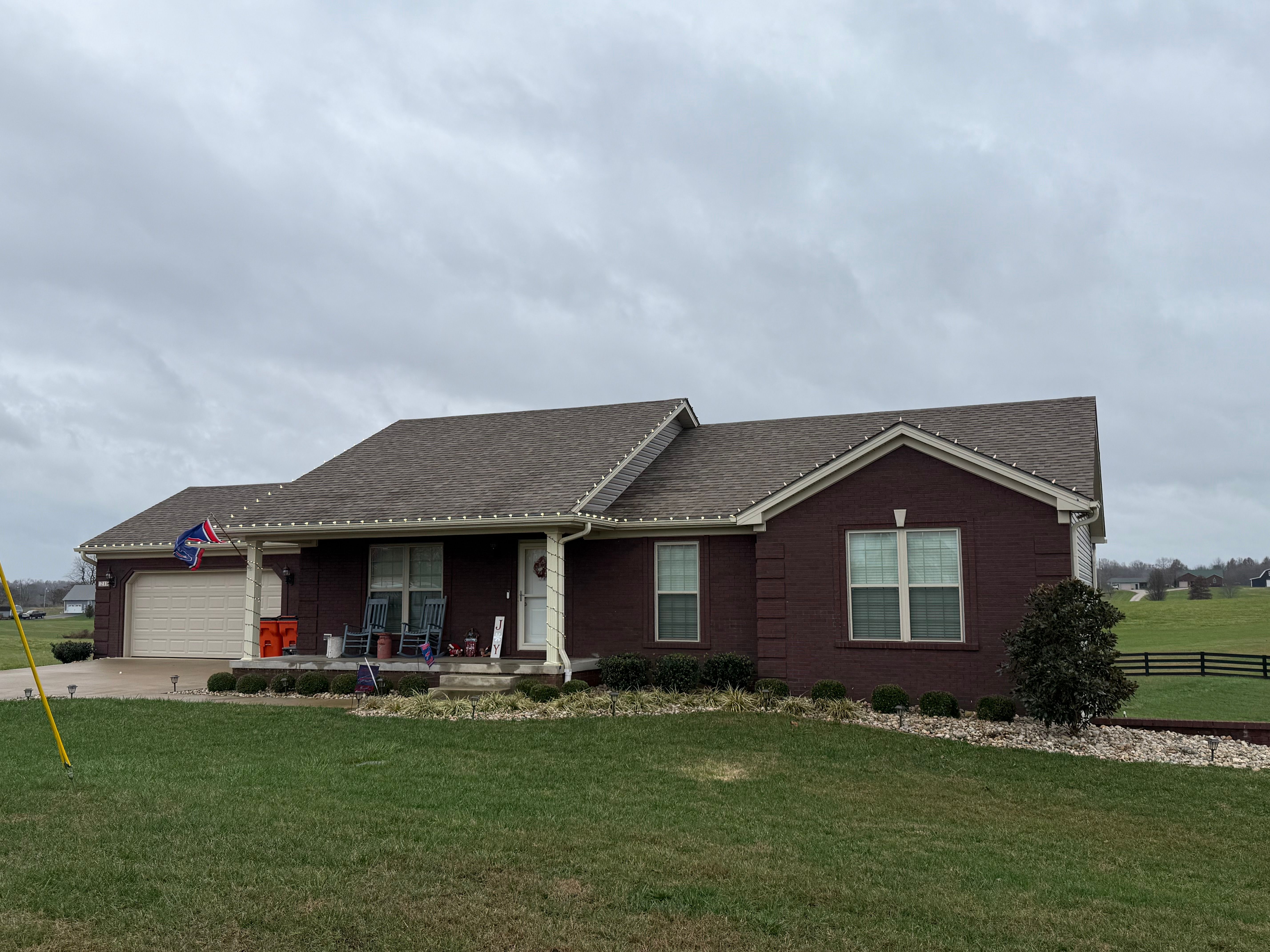 Christmas Light Installation Gallery for Bluegrass Brothers Exterior Services LLC in Elizabethtown, KY