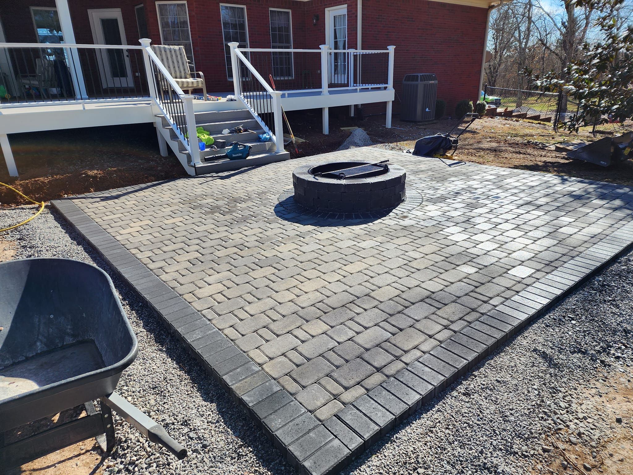  for Dustins Lawncare and Landscaping in Lawrenceburg, TN