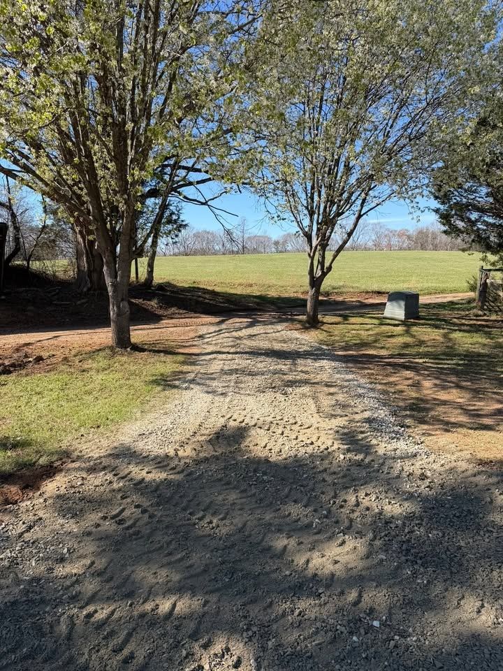 All Photos for Hunt’s Hauling & Landworks LLC in Danville, VA