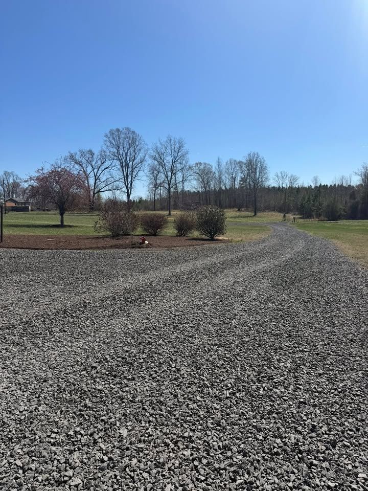 All Photos for Hunt’s Hauling & Landworks LLC in Danville, VA