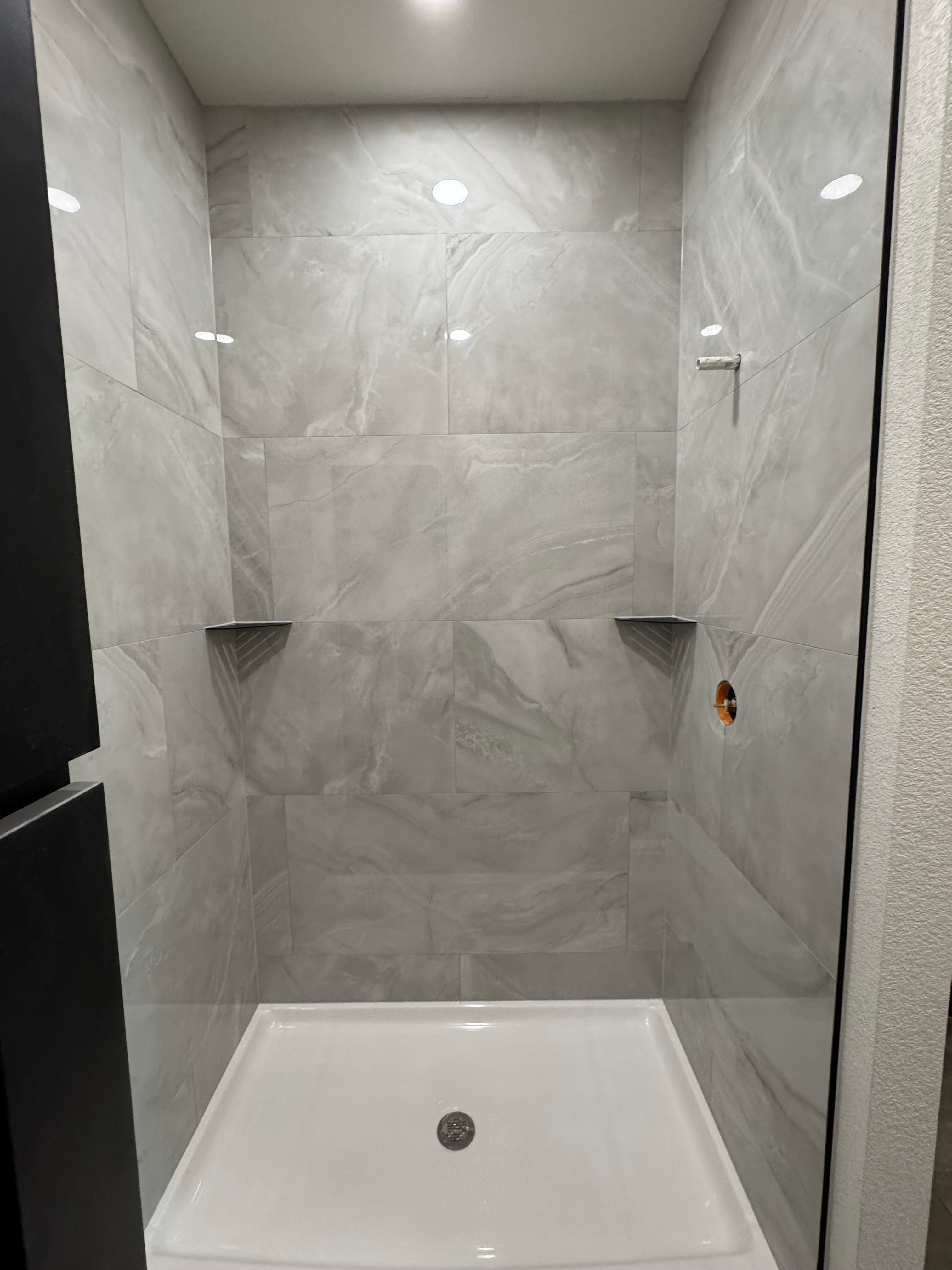  for Dakota Tile & Stone in Belle Fourche, SD