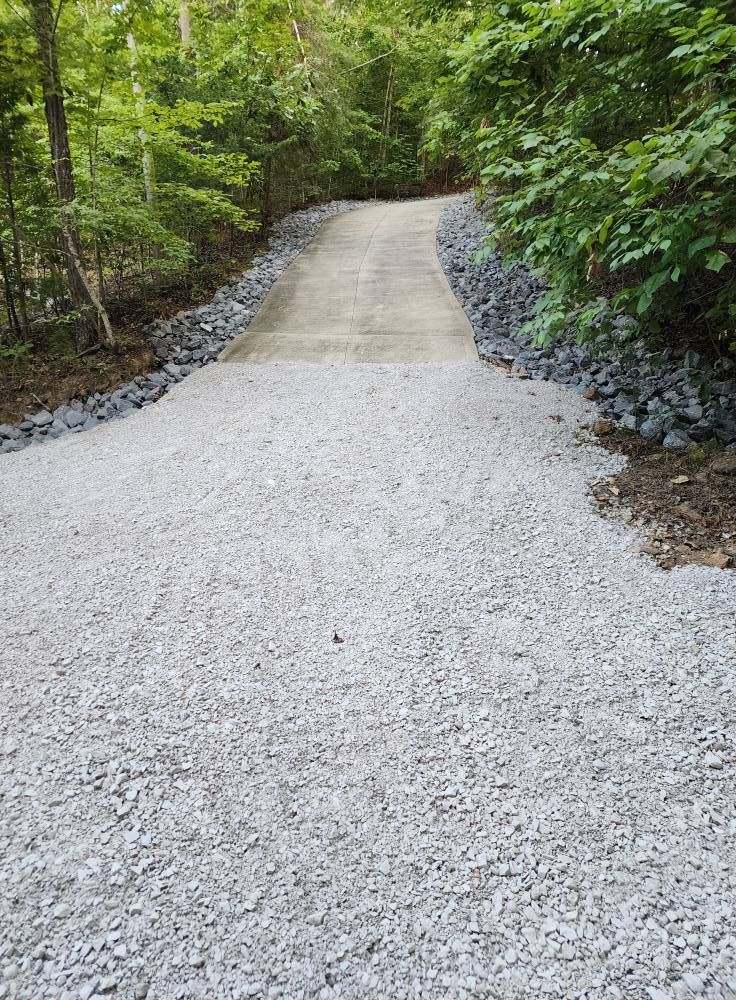  for Williams Lawn & Land in Sharps Chapel, TN
