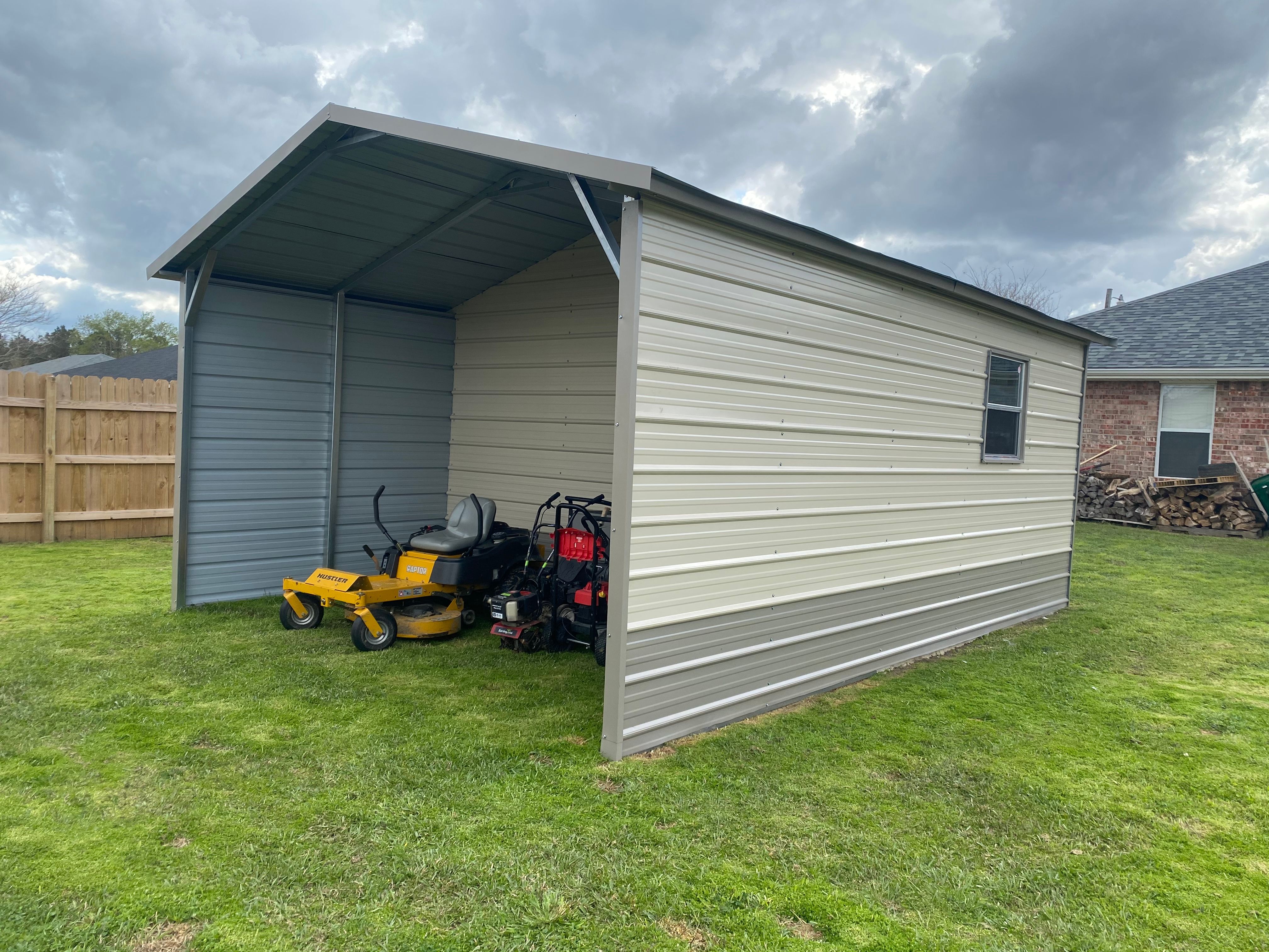 Garages for Metal Structures in Huntington, TX