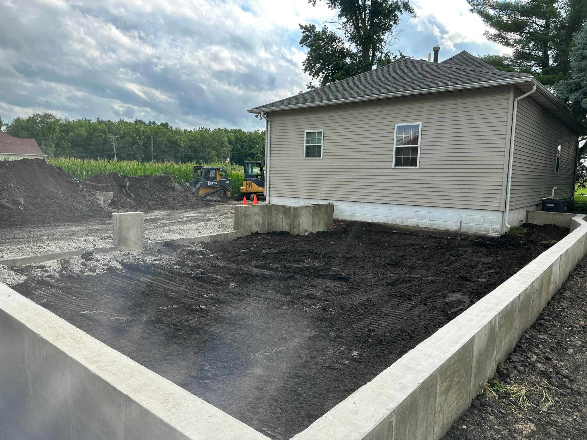  for Donahue Concrete in Streator, IL