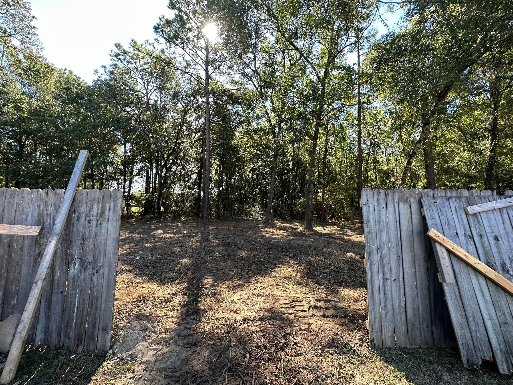  for White’s Land Maintenance in Milton,, FL