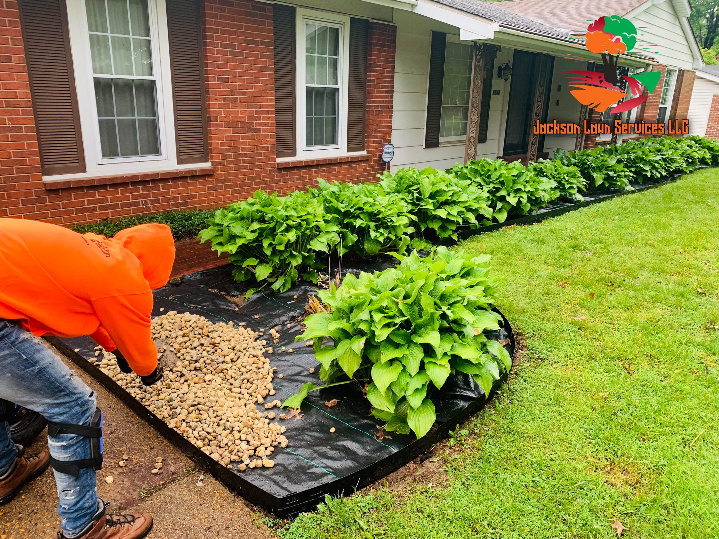  for Jackson Lawn Services LLC in St Louis, MO