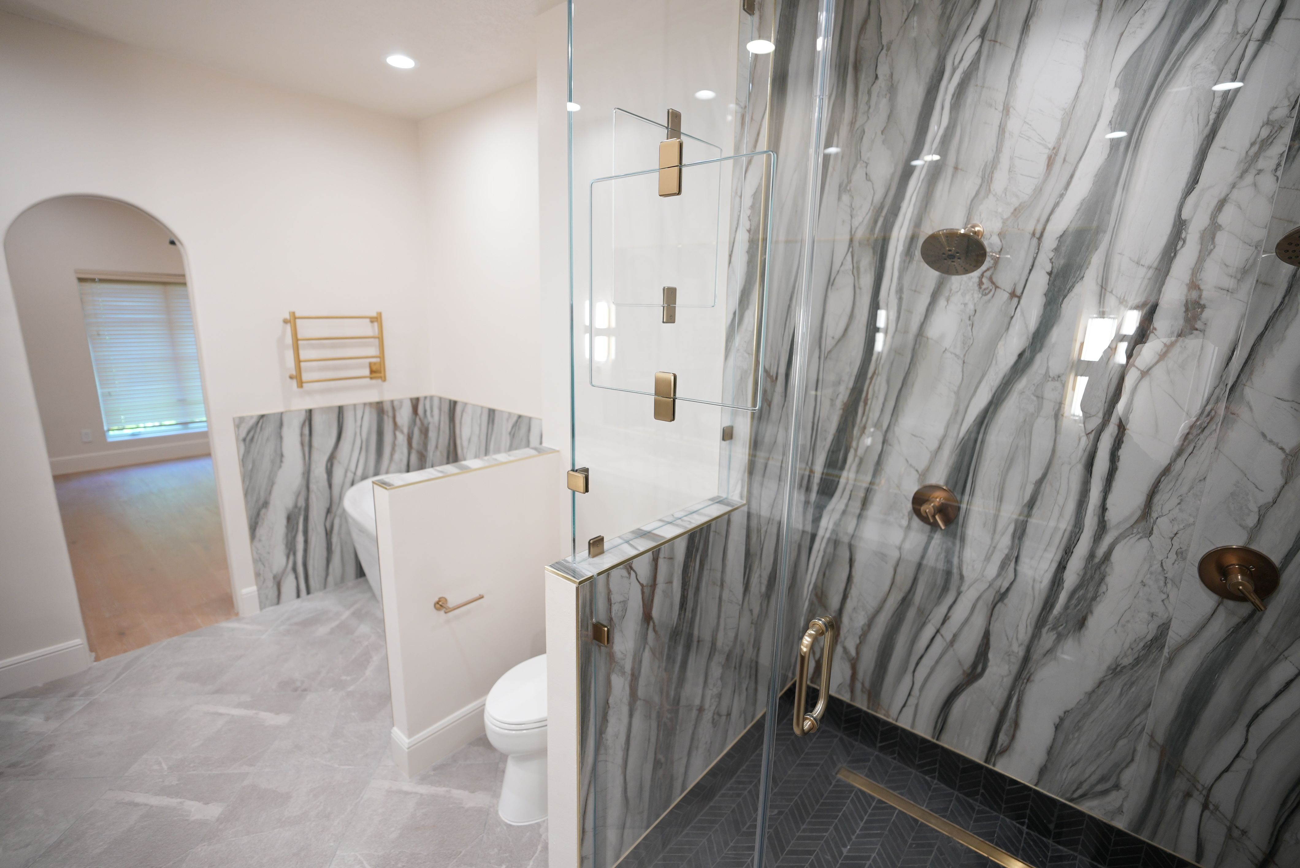 All Photos for Luxurious Construction LLC in Houston, TX