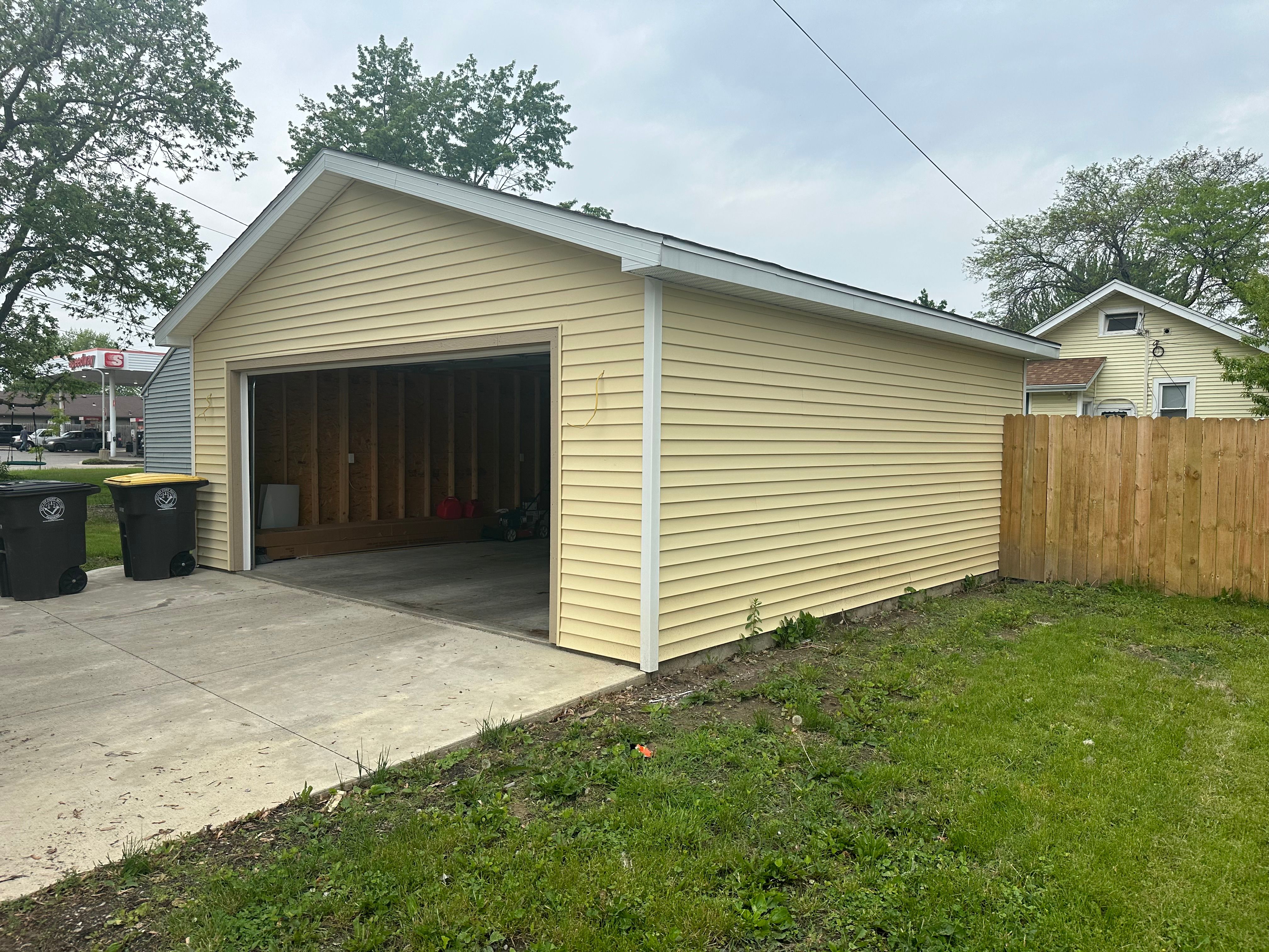  for New Vision Construction Company in Fort Wayne, IN