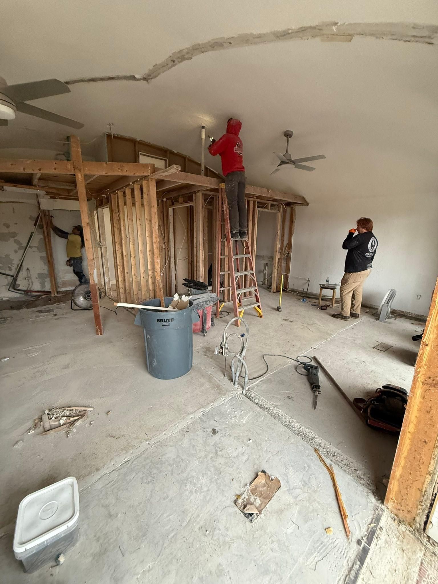  for SDM Construction LLC in Lawrence, KS