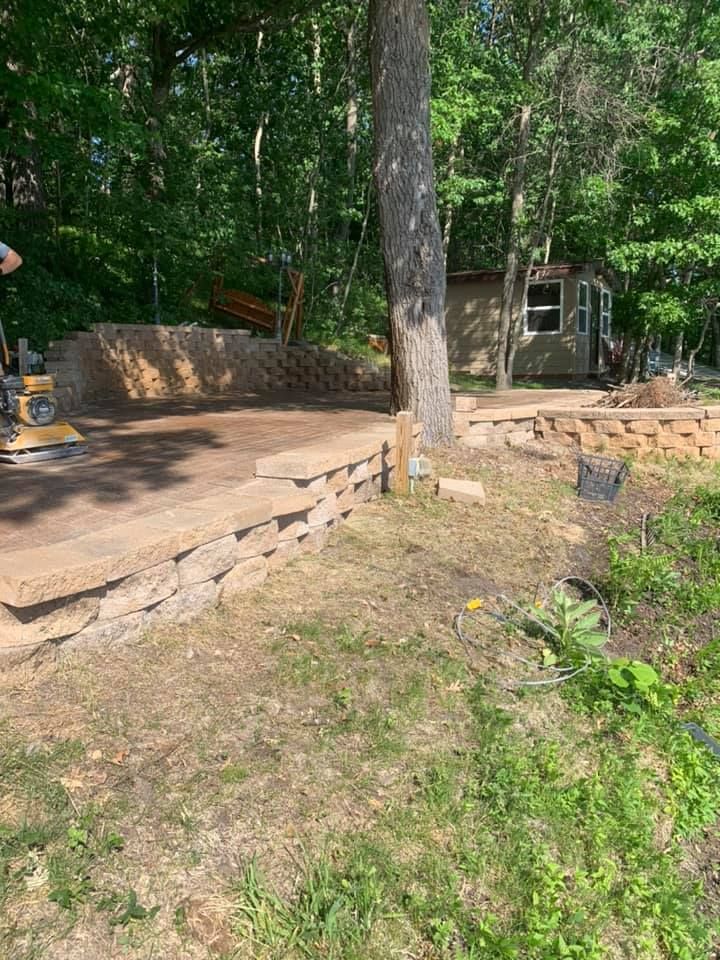  for Steele’s Outdoor Services in Forest Lake, MN