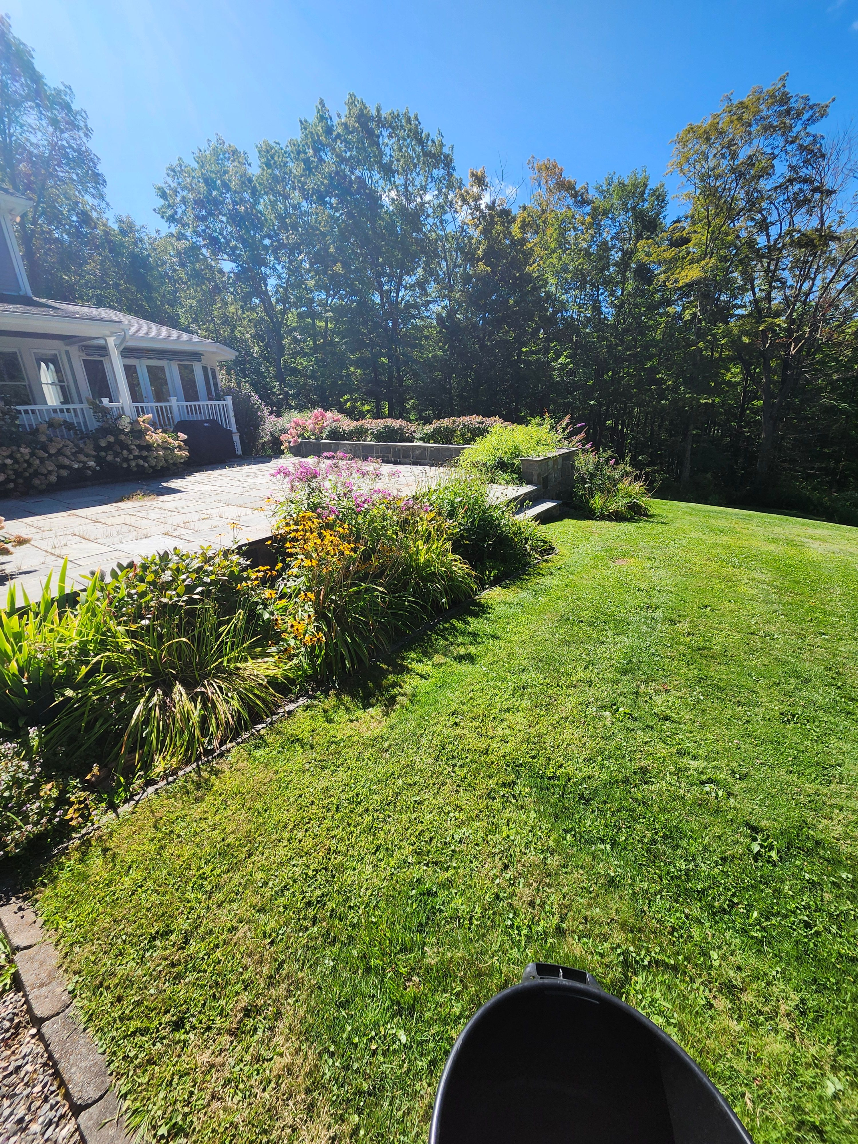 Lawn Mowing for Landscape Innovations LLC in Torrington, CT