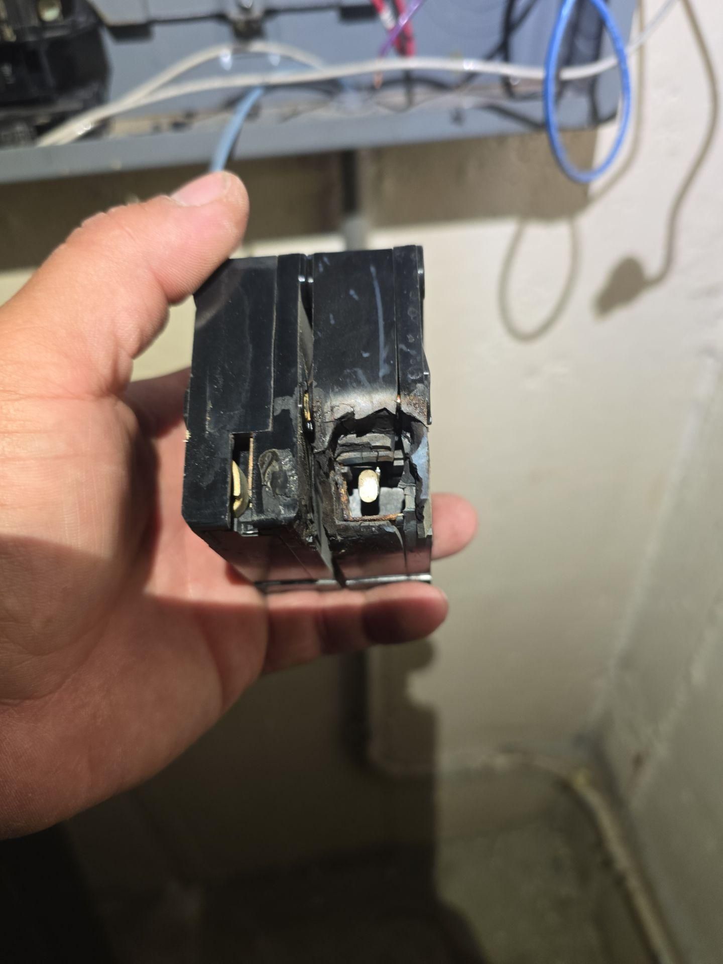  for Grunt Electric in Bensenville, IL