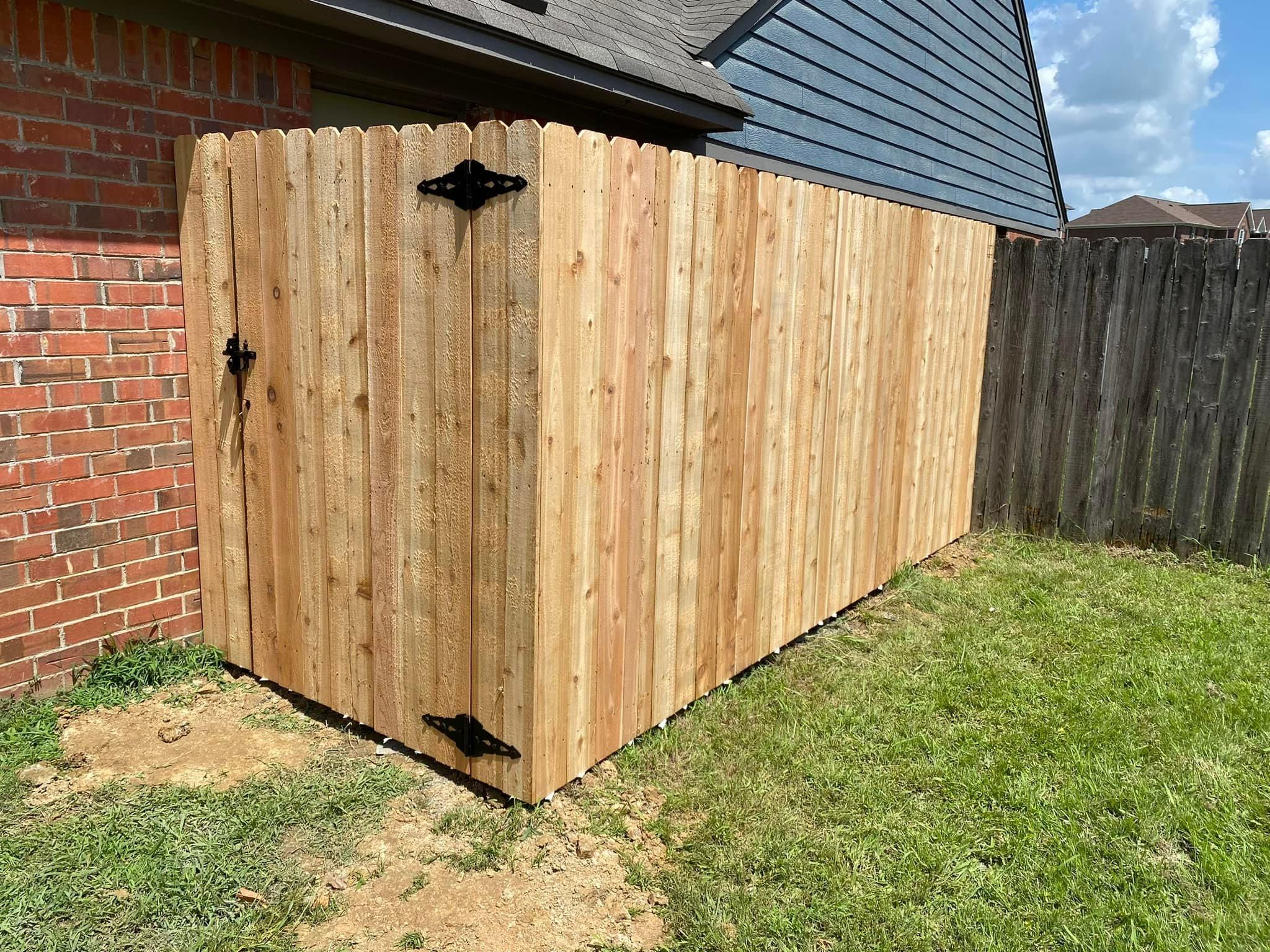  for Manning Fence, LLC in Hernando, MS