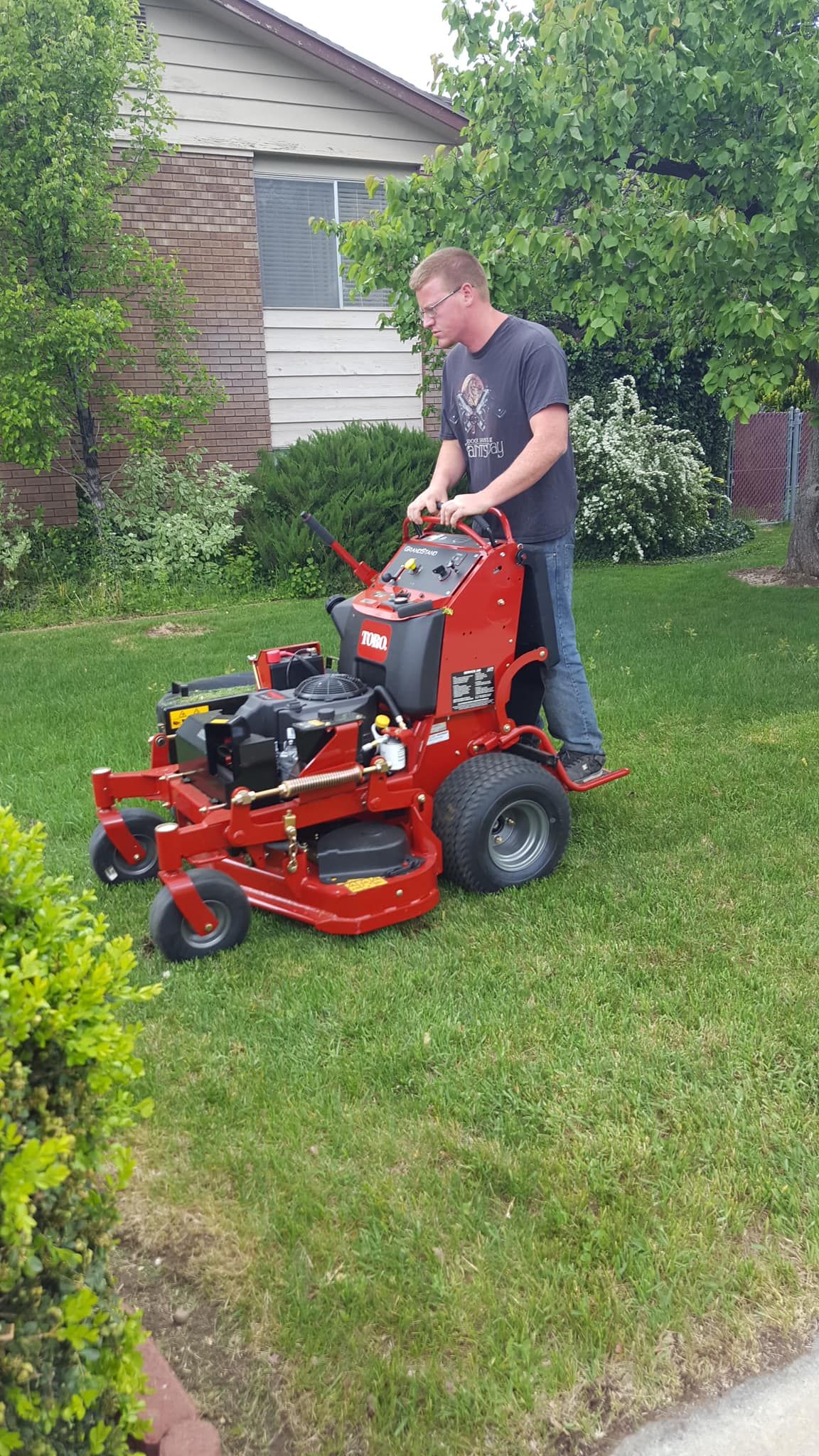  for Platinum Lawn Service in Santaquin, UT