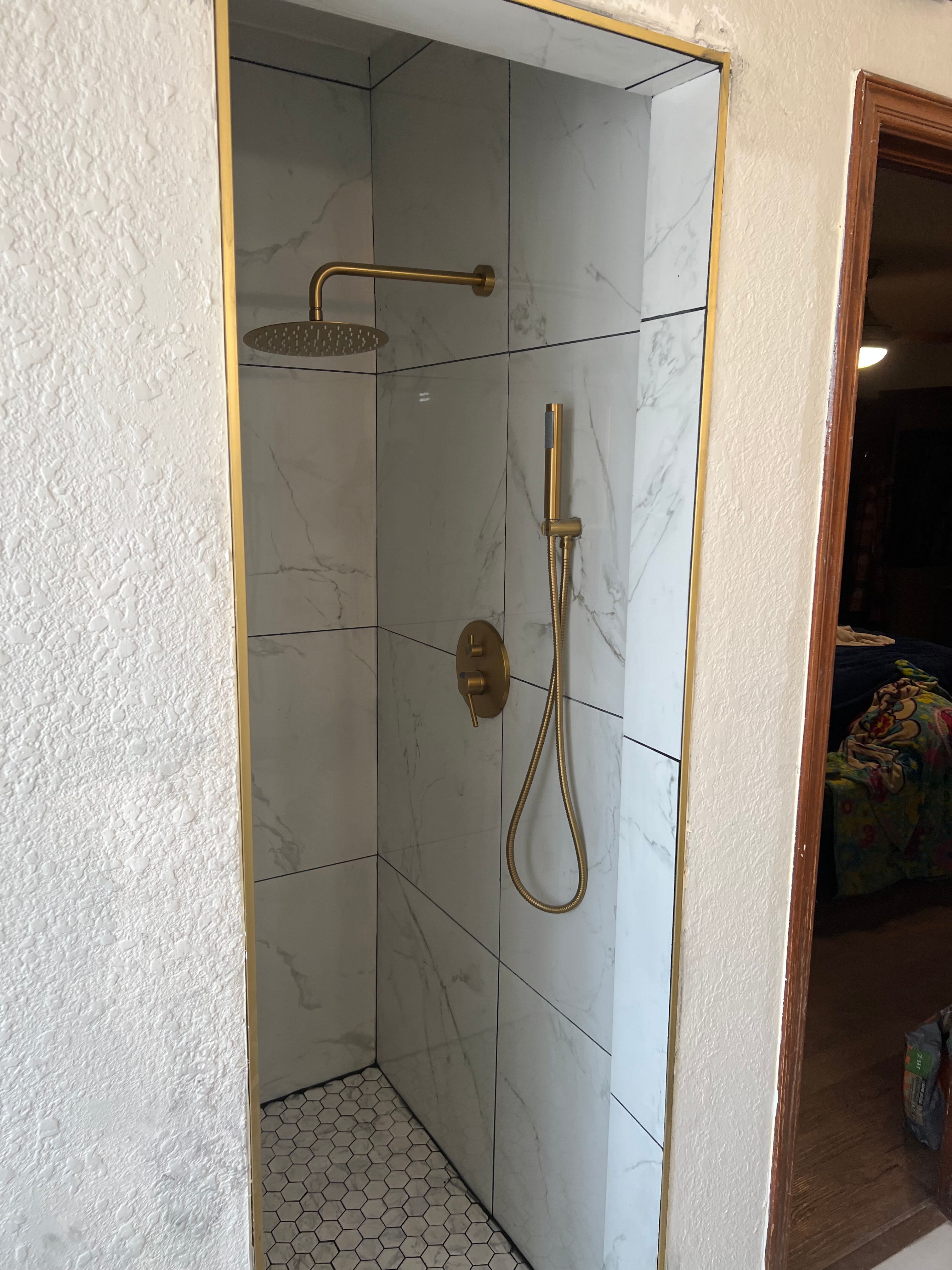  for L&S Contractors in El Paso, TX