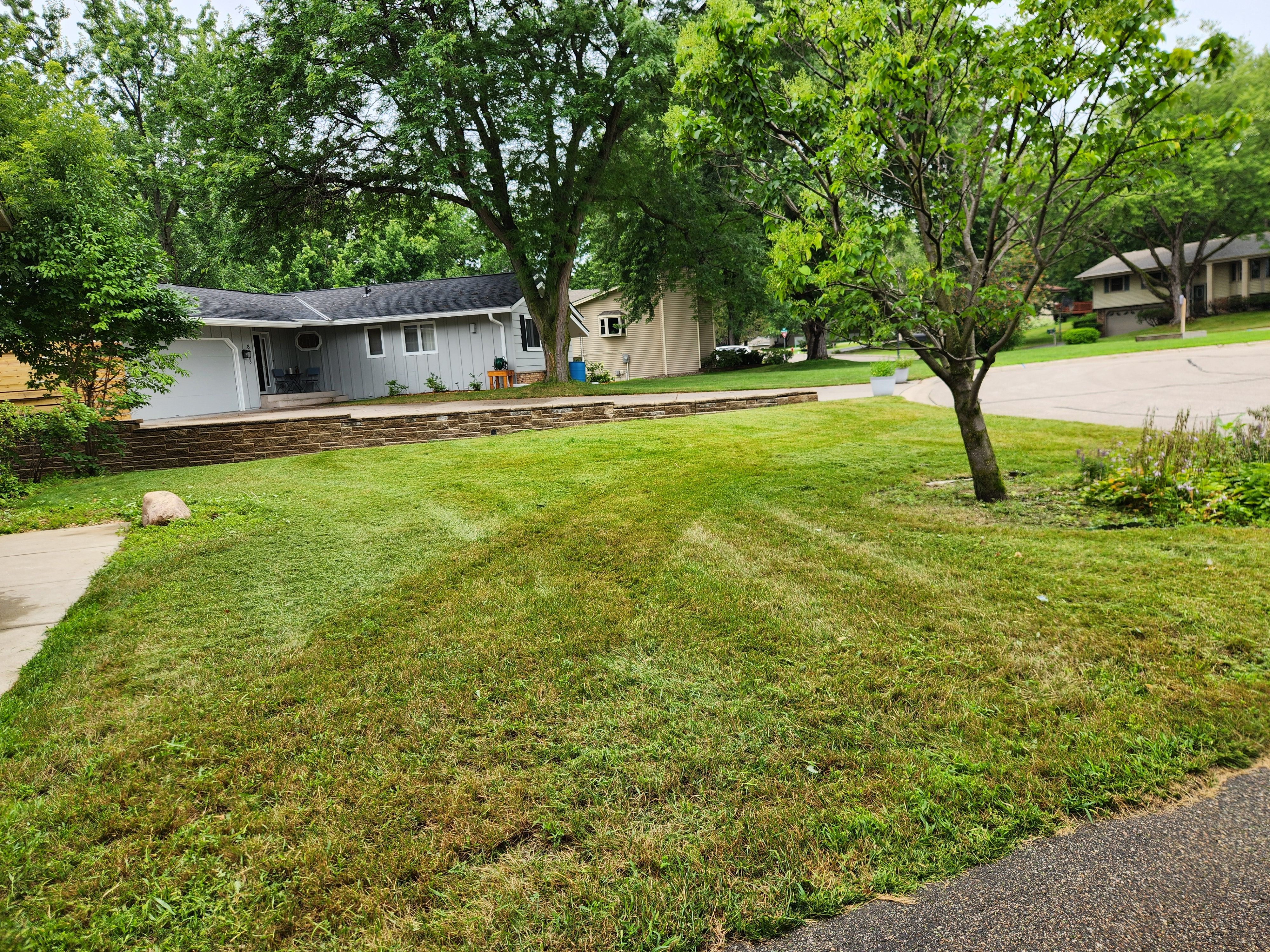  for K & I Lawn Care Service  in Eden Prarie, MN