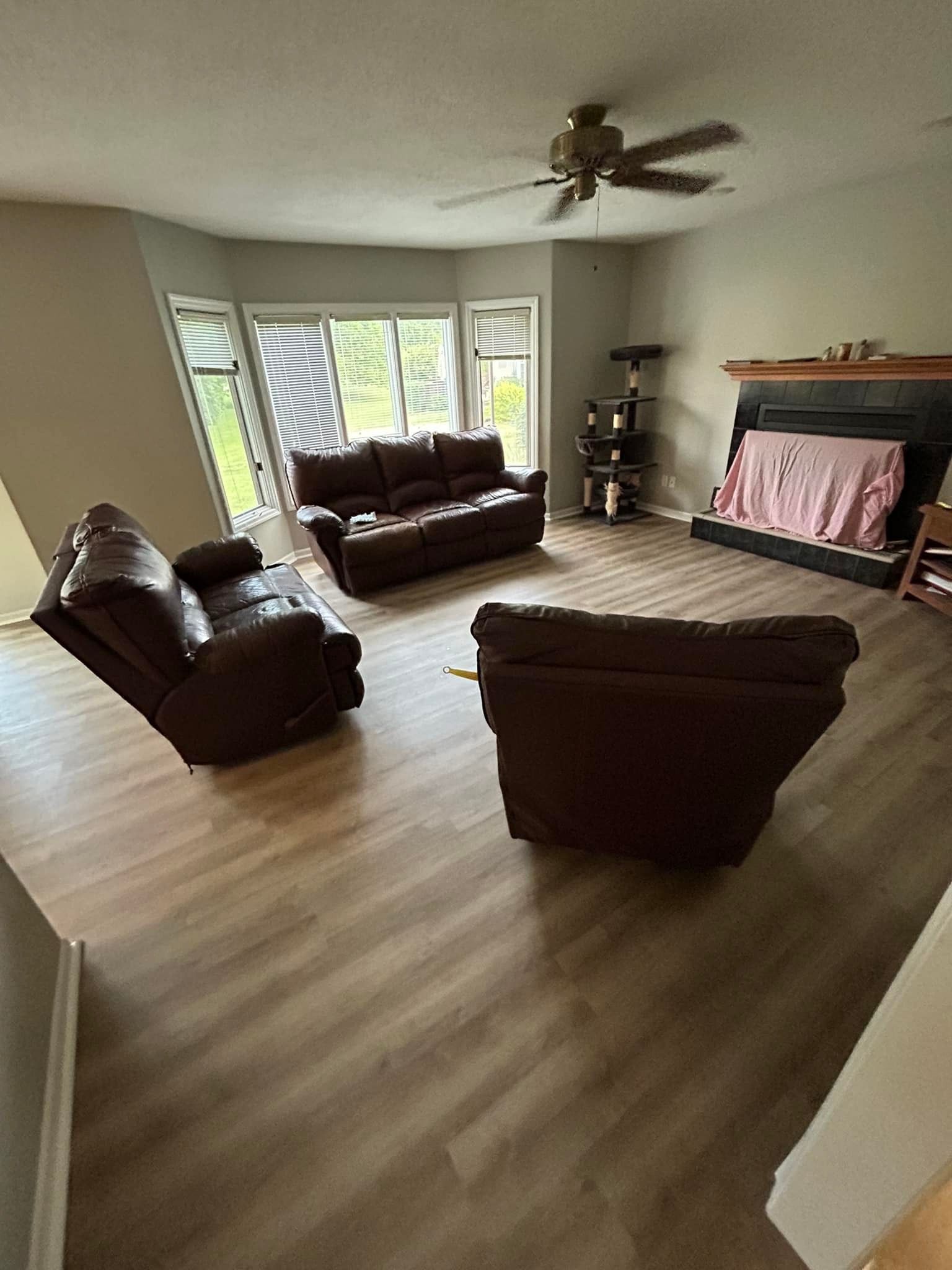  for New Look Flooring in Toledo, OH
