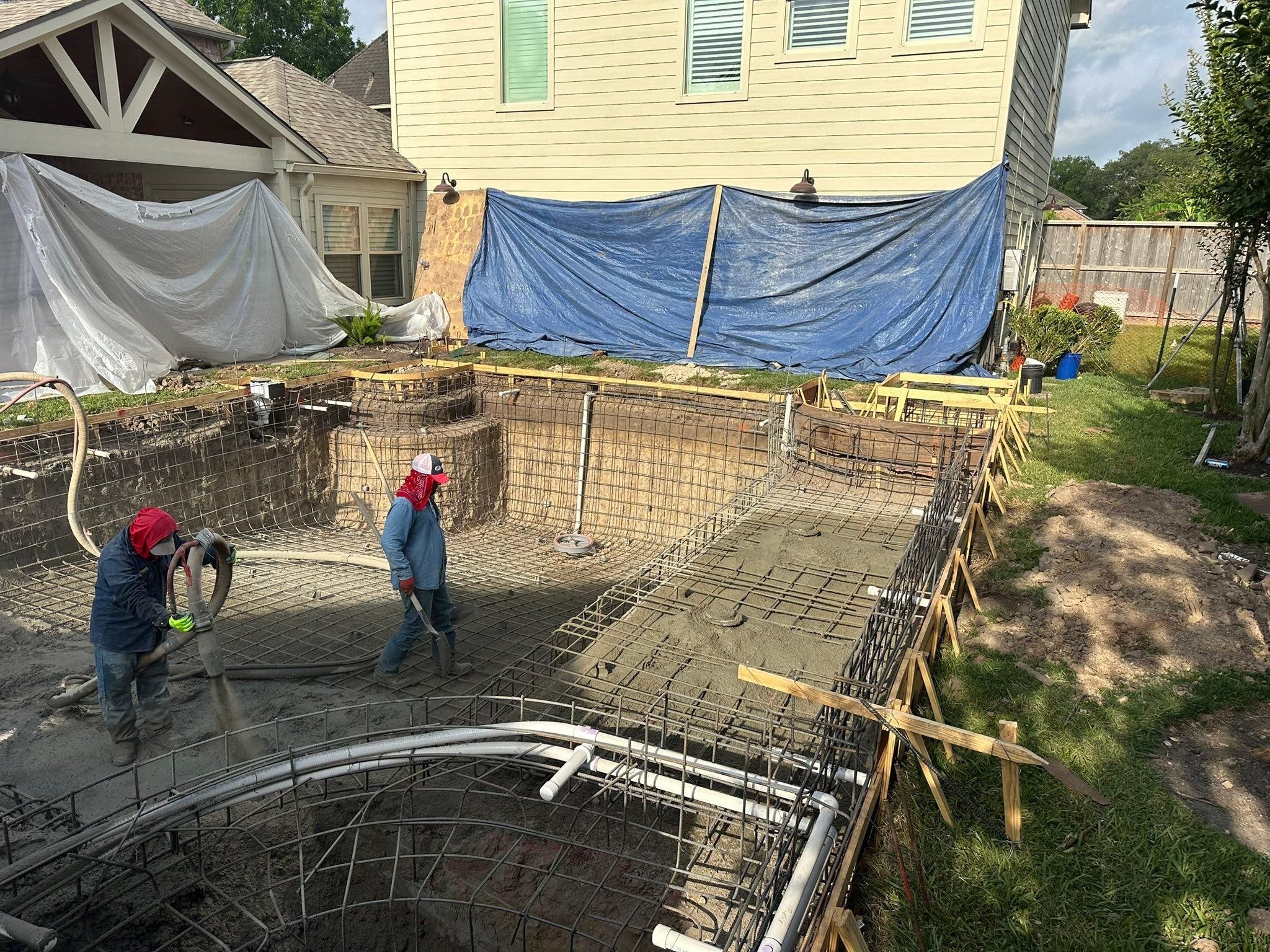  for Azteca Pool Construction LLC in Houston, TX