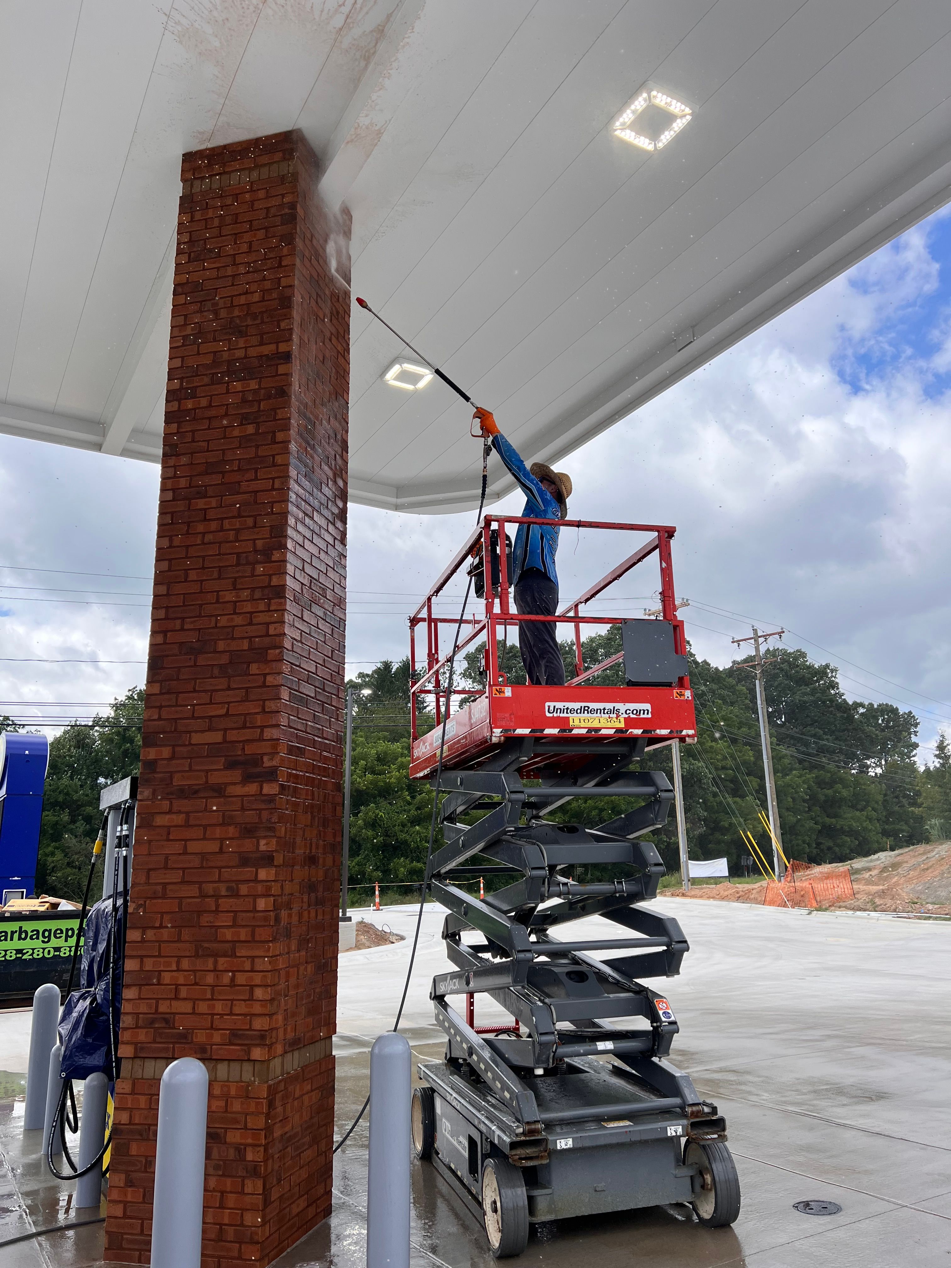  for Blast Exterior Cleaning in  Hendersonville, NC