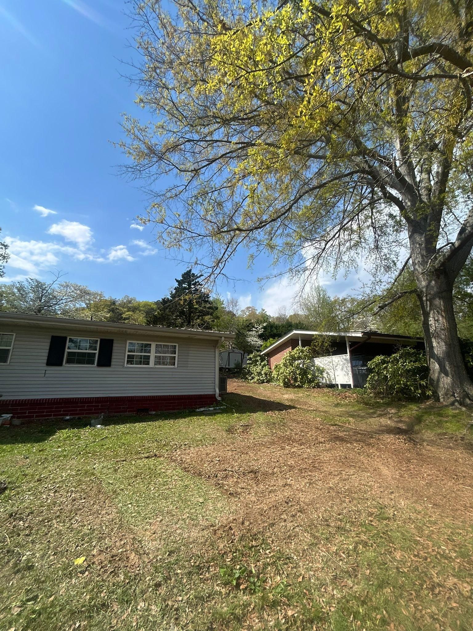  for Chipper's Tree Service  in Fort Payne, AL