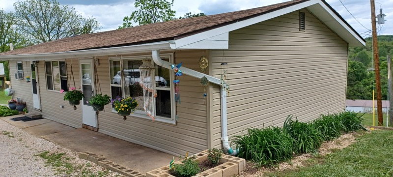  for Handy Danding Construction LLC in Eminence, MO
