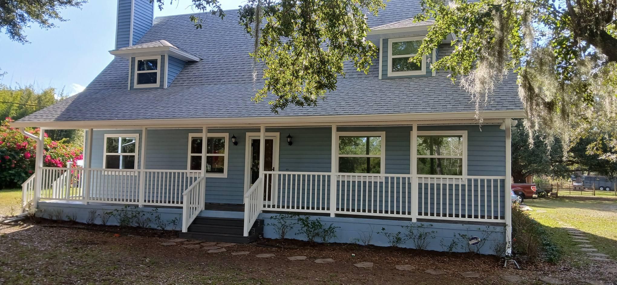  for Bradley Bradshaw Painting in Christmas, FL