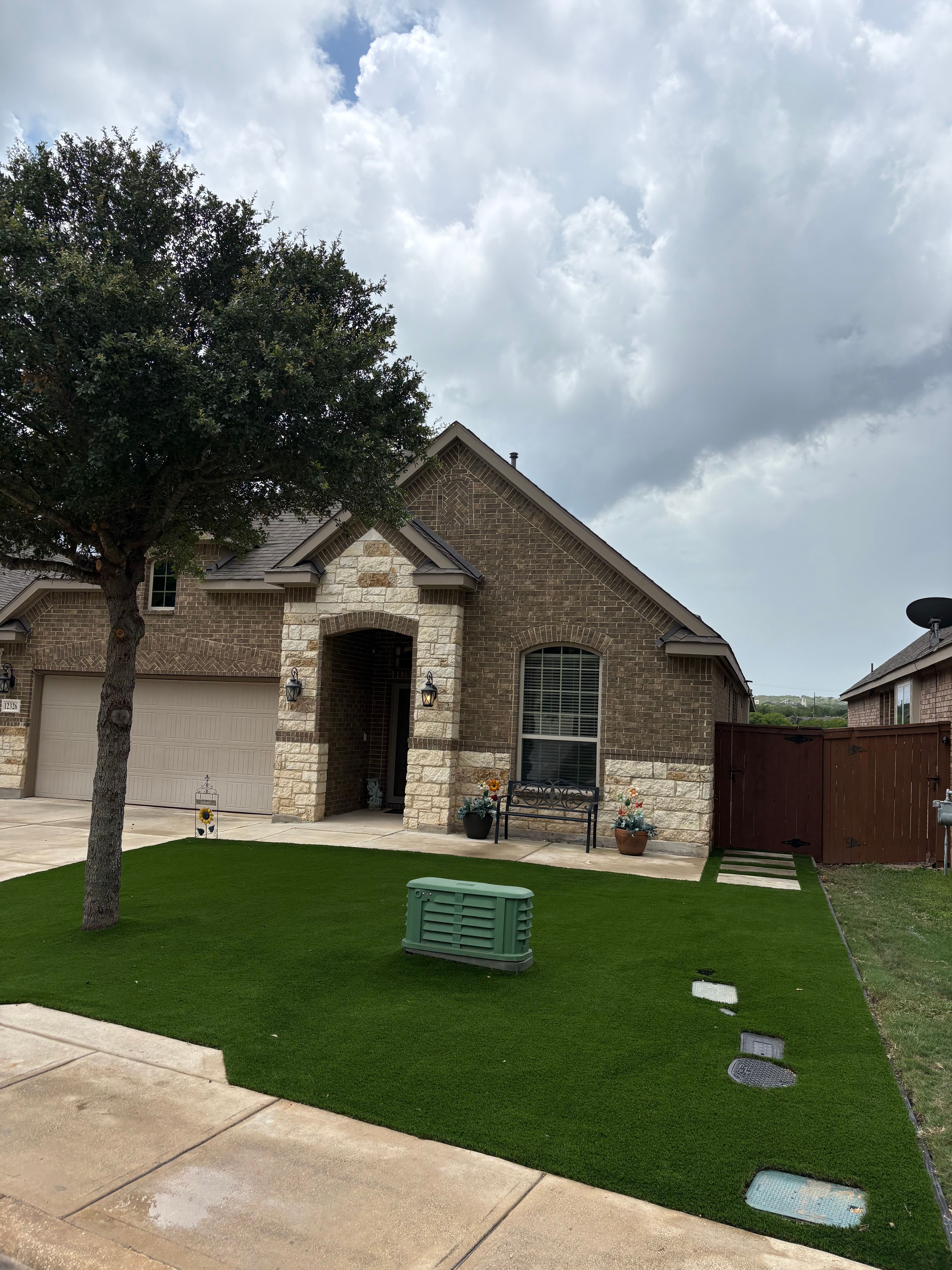  for Creative Edge Co. in San Antonio, TX