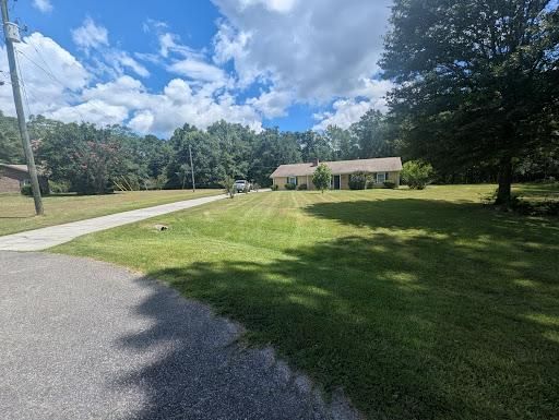  for Fantastic Lawn Care LLC in Fayetteville, GA