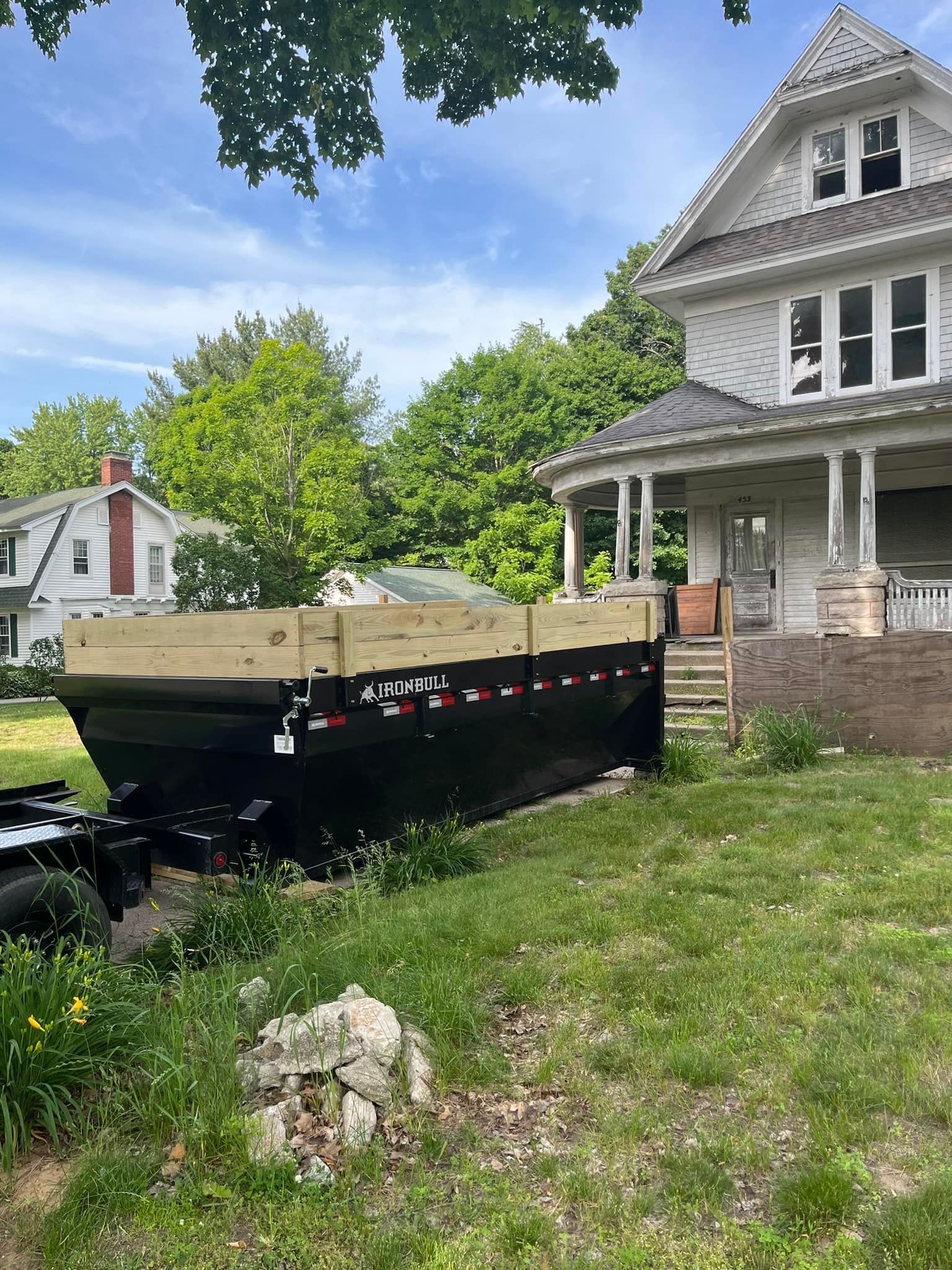  for MI Dumpster Rentals LLC in Bangor, MI