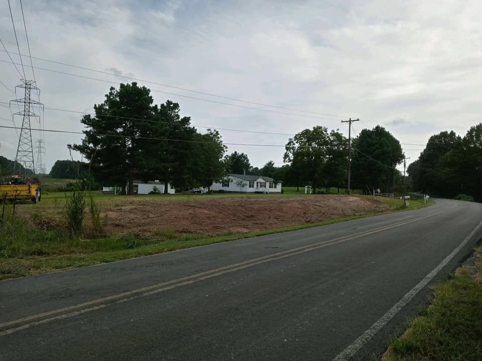 Tree Removal for Hoss Tree Works & Logging in Durham, NC