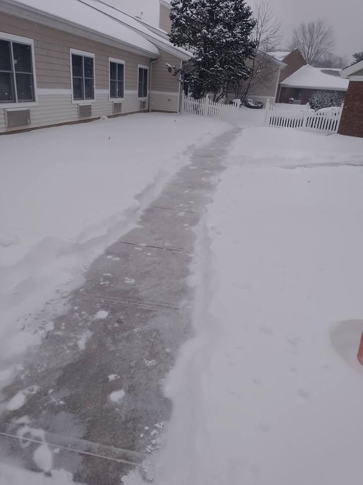  for Hendricks Mowing in Amherst, OH