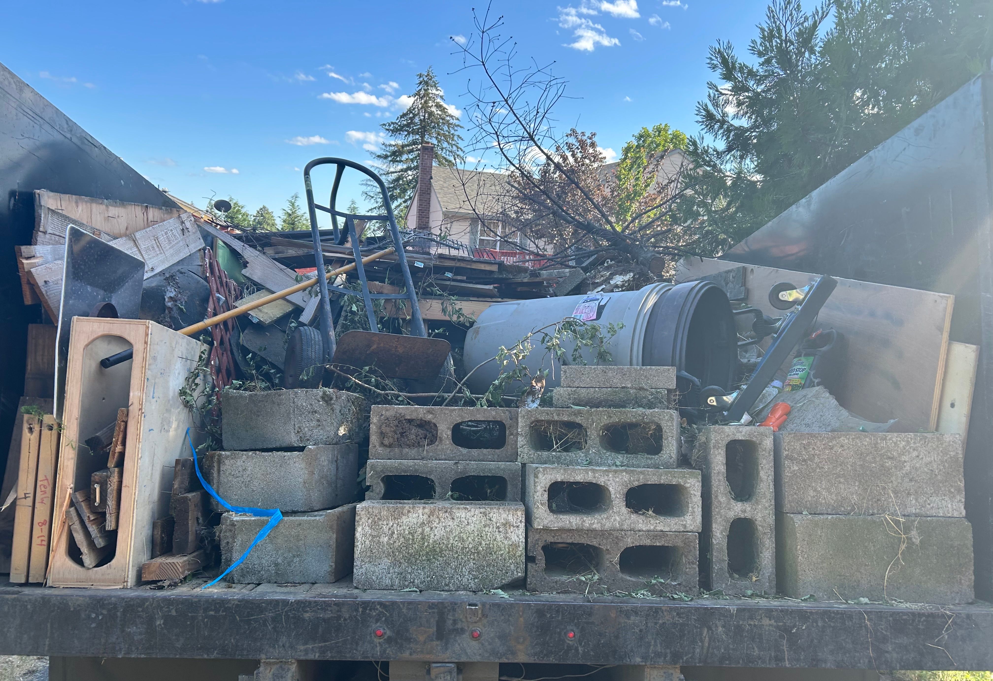  for Sol Junk Removal in Independence, OR