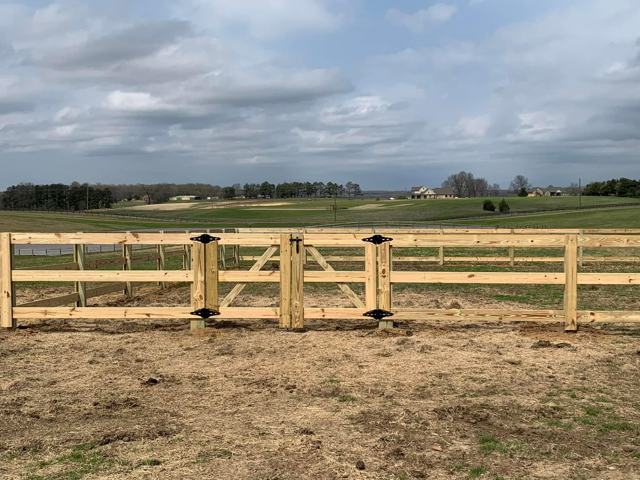  for Manning Fence, LLC in Hernando, MS