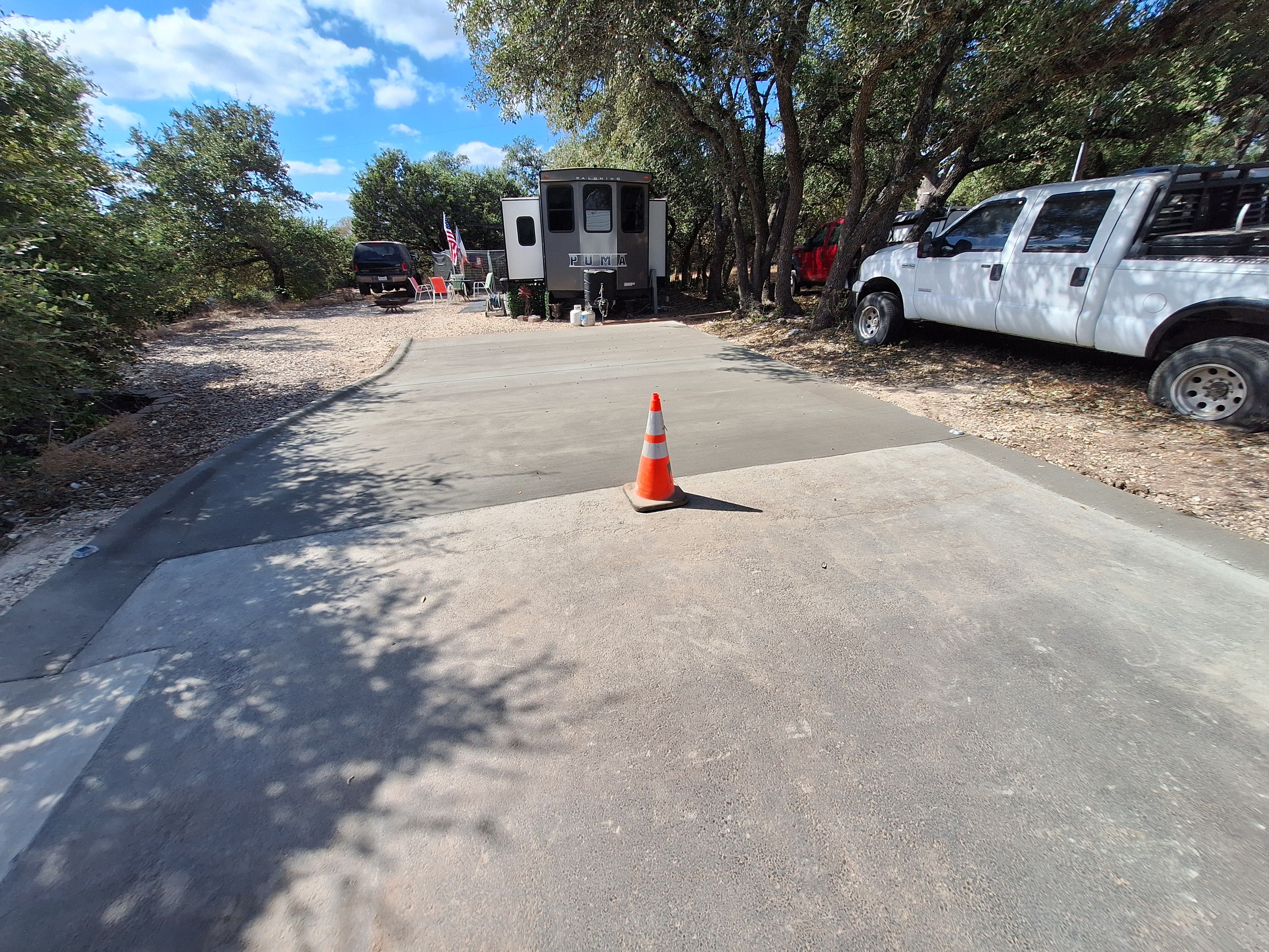  for Leo's Concrete Crew in Elgin, TX